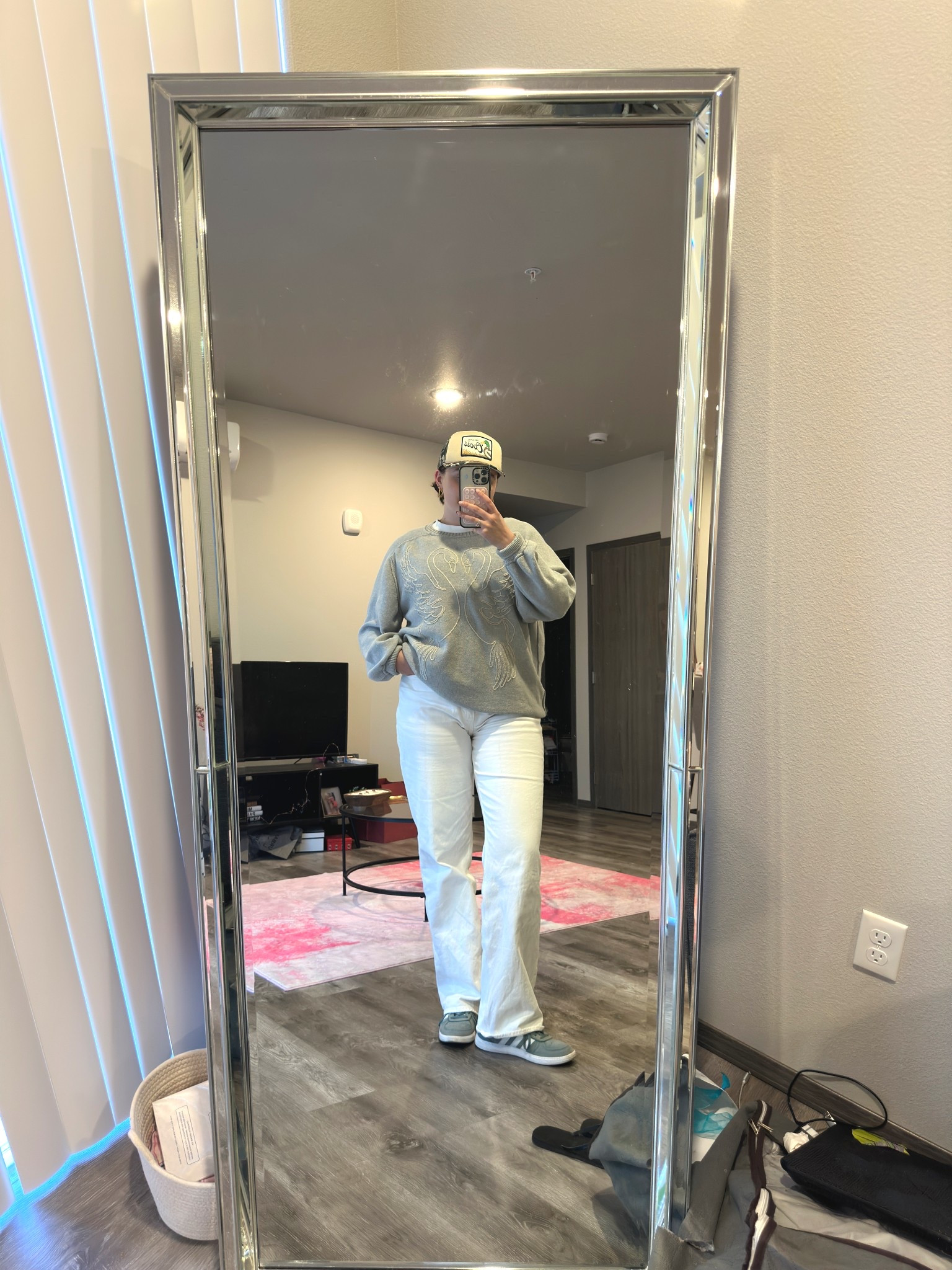Cool girl street-style inspired outfit! Perfect for errands or creatives 🥰

I’m wearing a M sweater and tee, size 31 jeans and size 9 sneakers

#LTKWorkwear #LTKSeasonal #LTKFindsUnder100
