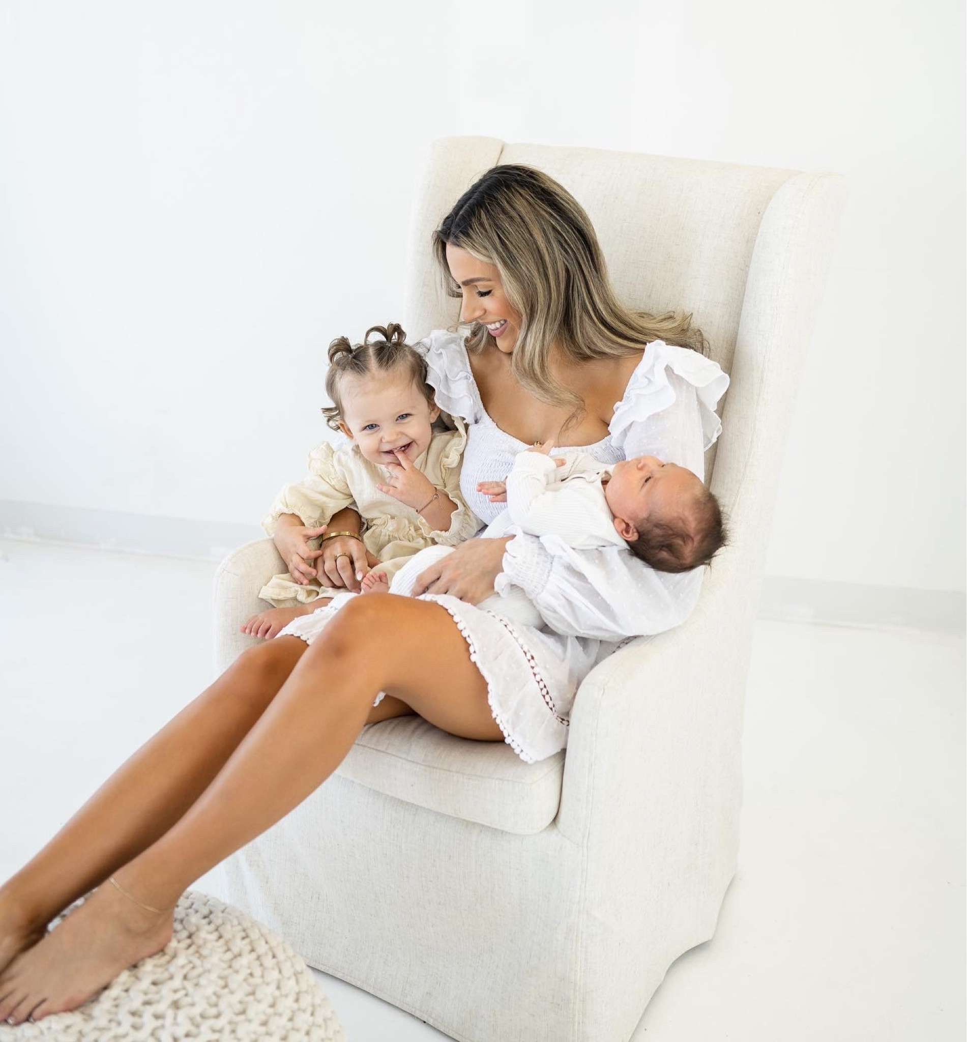 My favorite humans 🫶 I swear this time of year is 1000% more special when you’re watching through the eyes of your littles 🤍

.

.

.


#babygirl #babyboy #newborn #babylove #momlife #babyfashion #babiesofinstagram #babyphotography #motherhood #instababy #momblog #irishtwins #toddlerlife #instadaily #motherhoodunplugged #liketoknowit #ltk #2under2

#LTKunder100 #LTKbaby #LTKHoliday