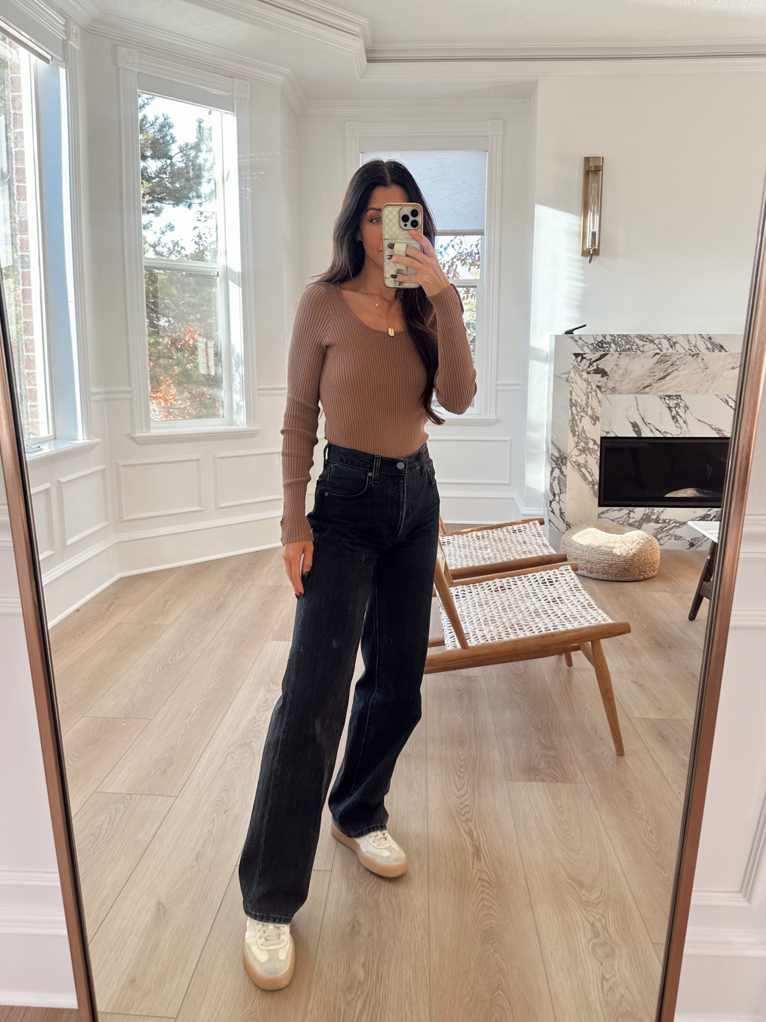 I have the 25 regular in jeans and small in  bodysuit m! #falllook #casuallookl

#LTKSeasonal #LTKFindsUnder100 #LTKFindsUnder50