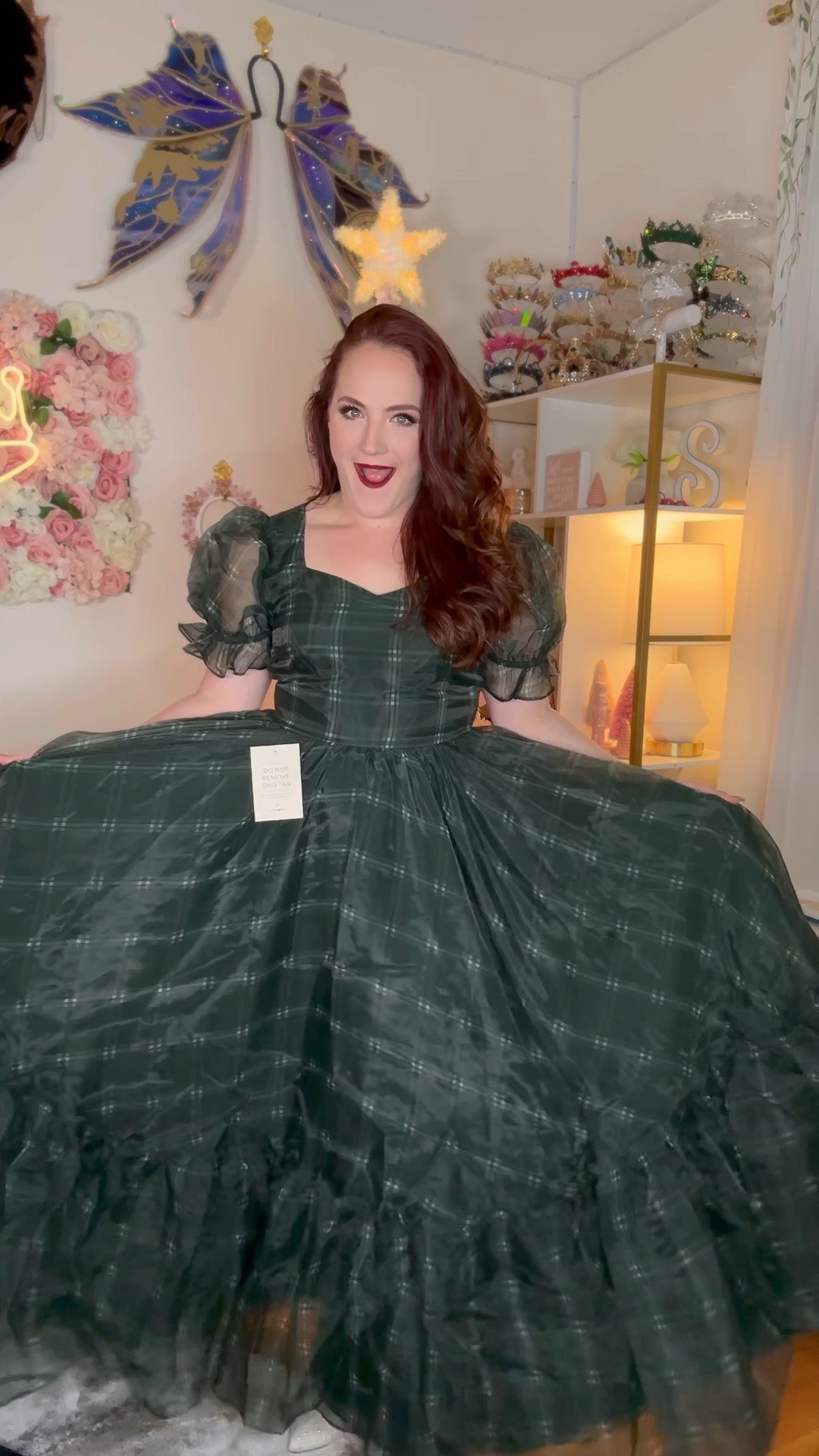 Midsize Holiday Dresses because we all need to be looking and feeling amazing to close out the year! 

#LTKmidsize #LTKHoliday #LTKSeasonal