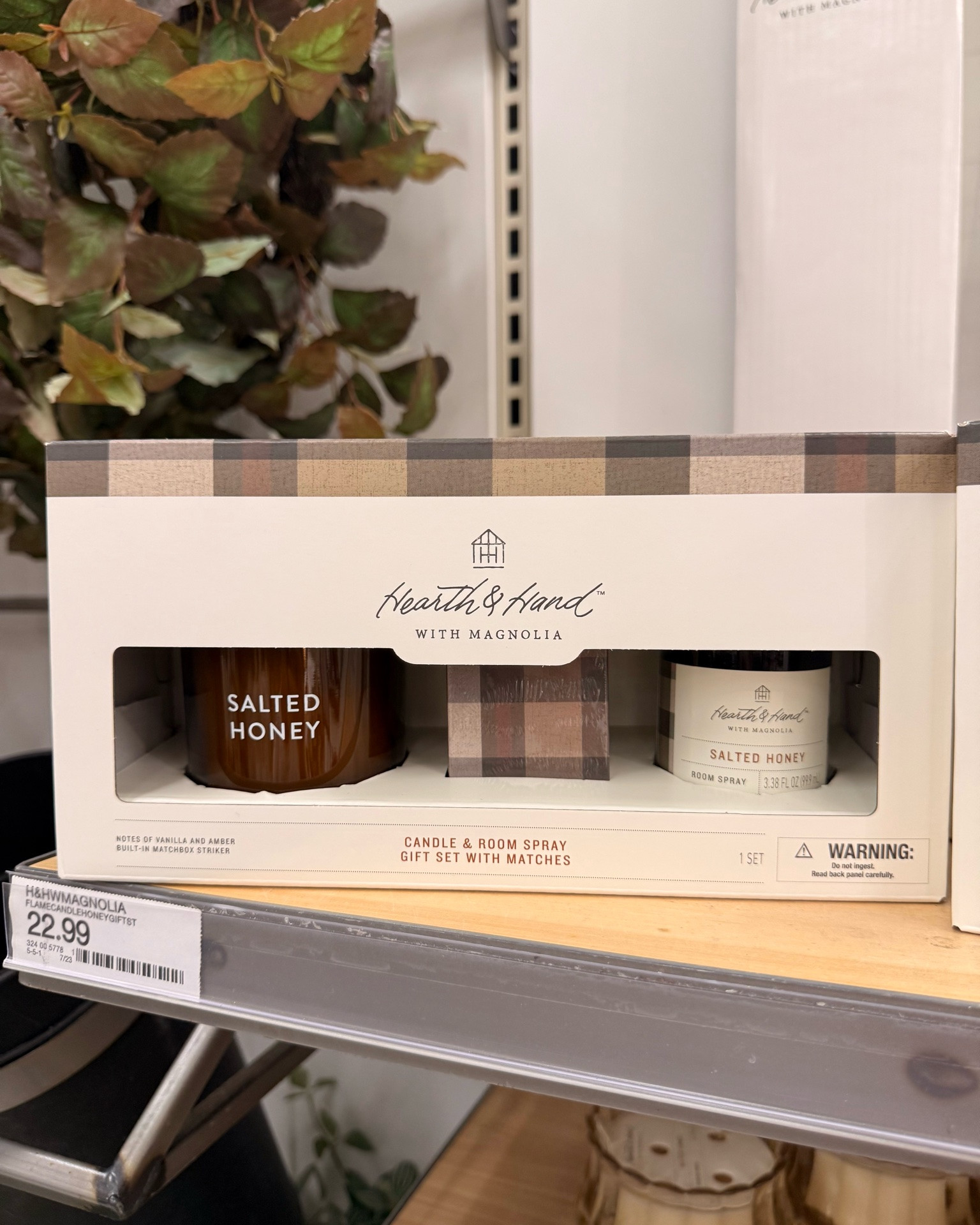 The cozy corner of Target is officially stocked. 🍂 From candles to kitchen decor, Hearth & Hand never misses for fall. Swipe through for my favorite finds! 🤎

#LTKHome #LTKSeasonal