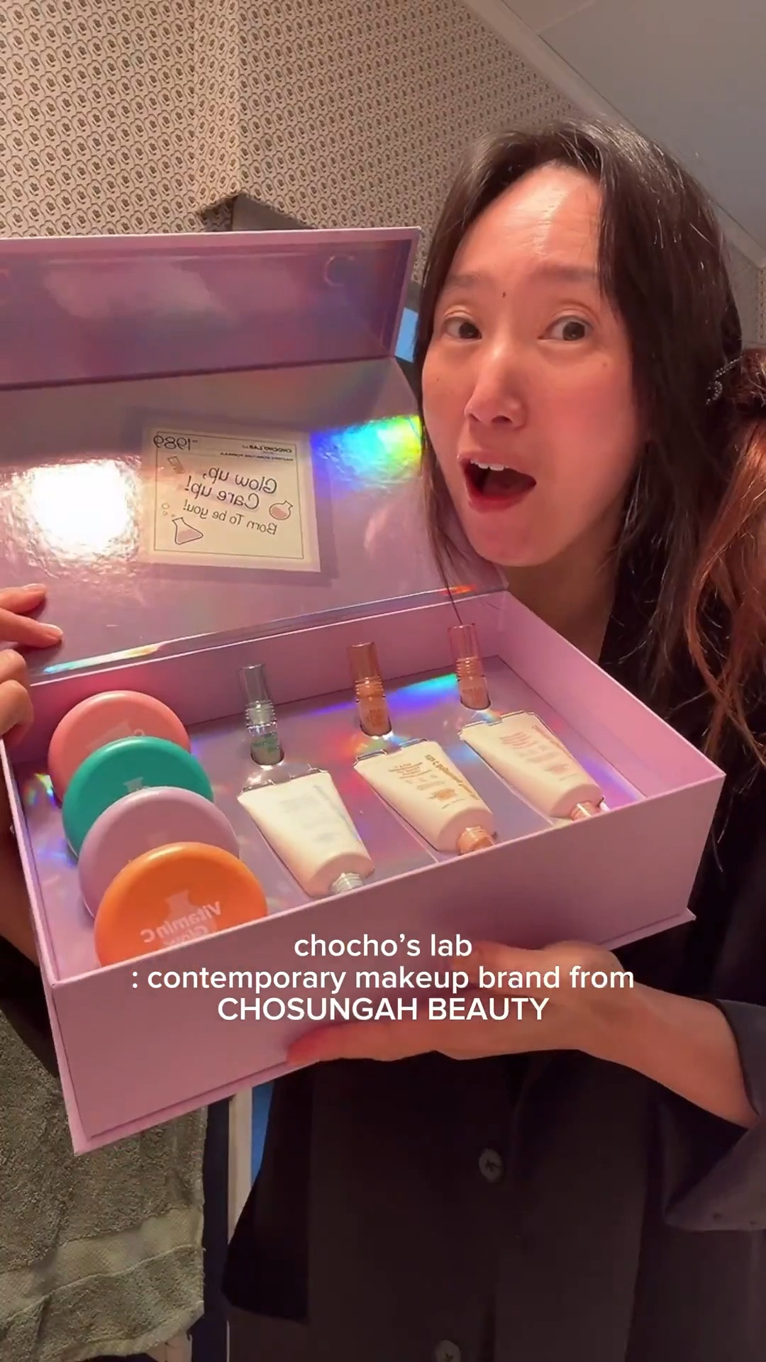 worldwide shipping✈️

#LTKBeauty #LTKOver40 #LTKFindsUnder100