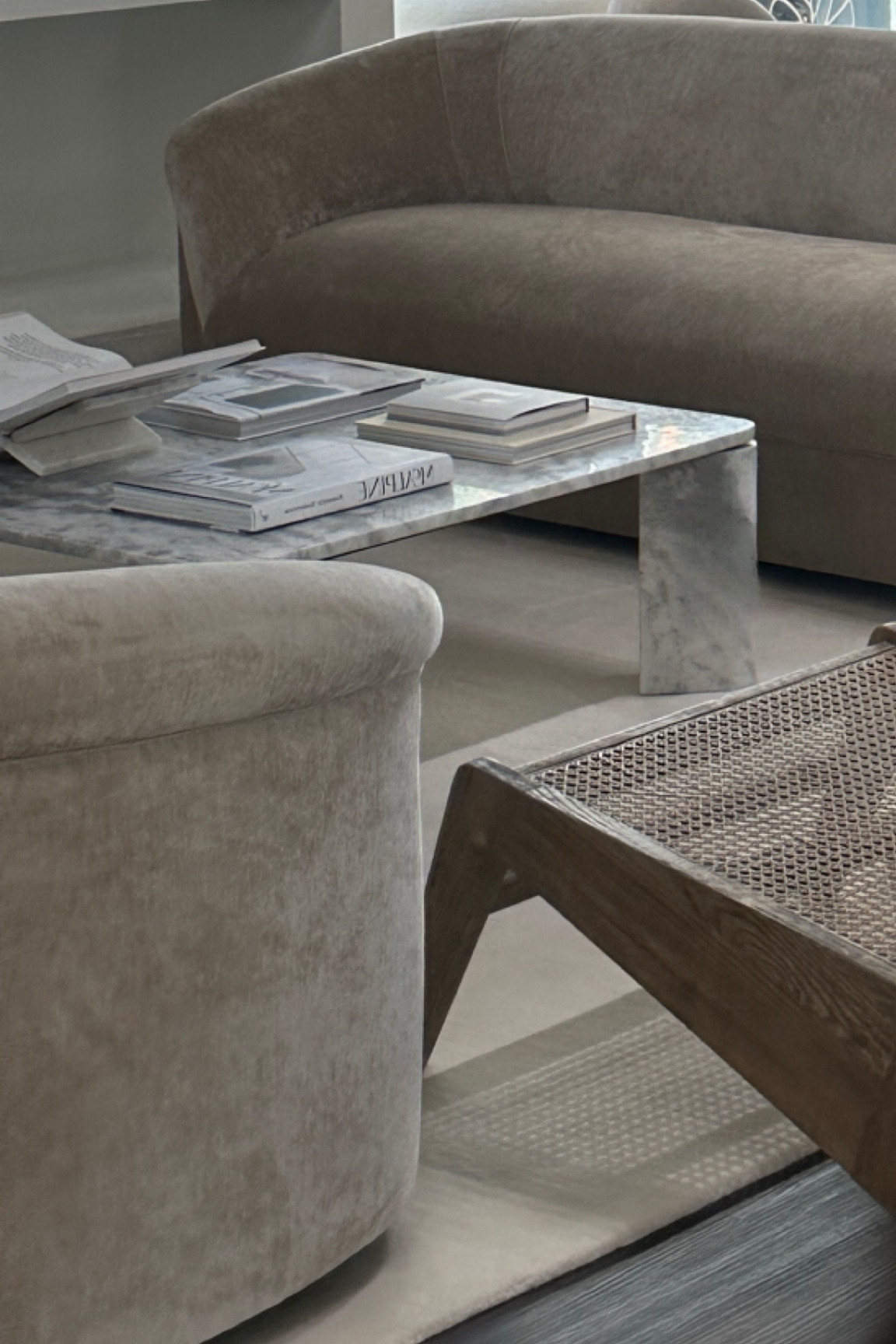 The Gallery at Off-White Palette 