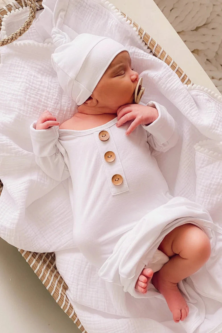 Solid White Bamboo Baby Knot Gown & Hat | Caden Lane