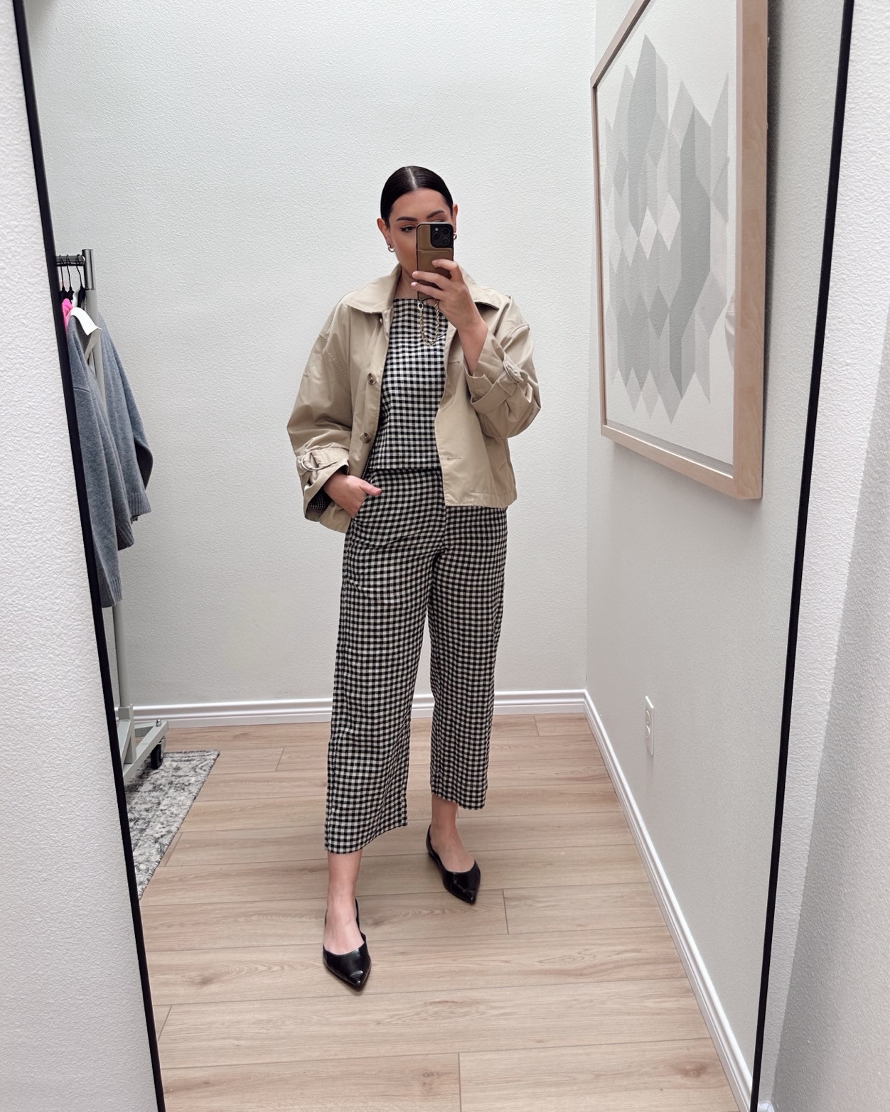 I'm in the large of the gingham top -- true to size. I'm in the 10 of the pants, I find they run snug at the waist and the hips. Slightly cropped on my 5'9" frame.

I've linked the other matching gingham pieces from Gap Factory, too! All on Sale! 

I'm in the M/L of the cropped trench. It runs generously. 


I'm in the large of the button down but it runs TTS, slightly looser.  

 

#LTKMidsize