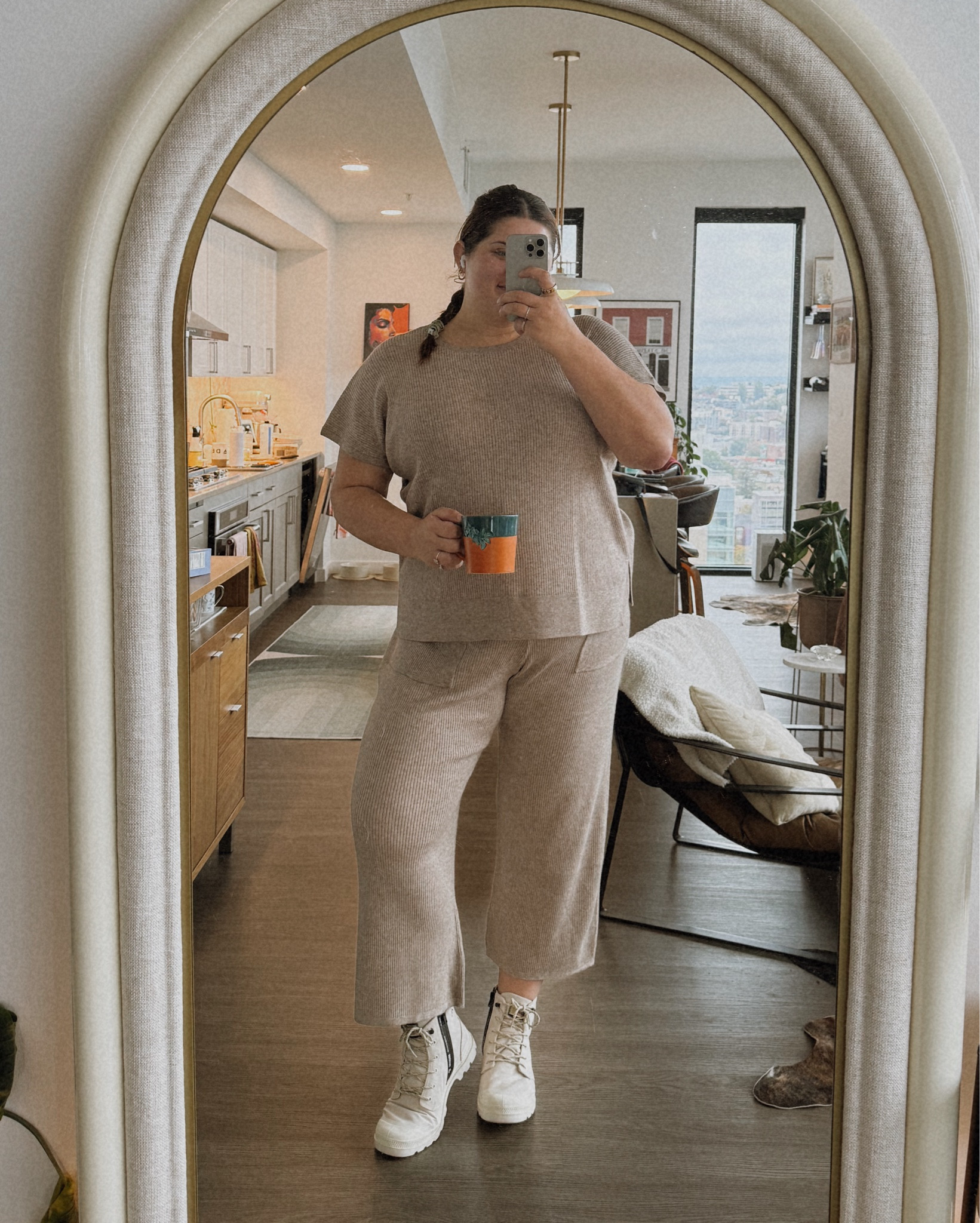 Soft, cozy, and perfectly put together. Saturday morning errands never looked this good 🤍

#LTKSaleAlert #LTKTall #LTKPlusSize