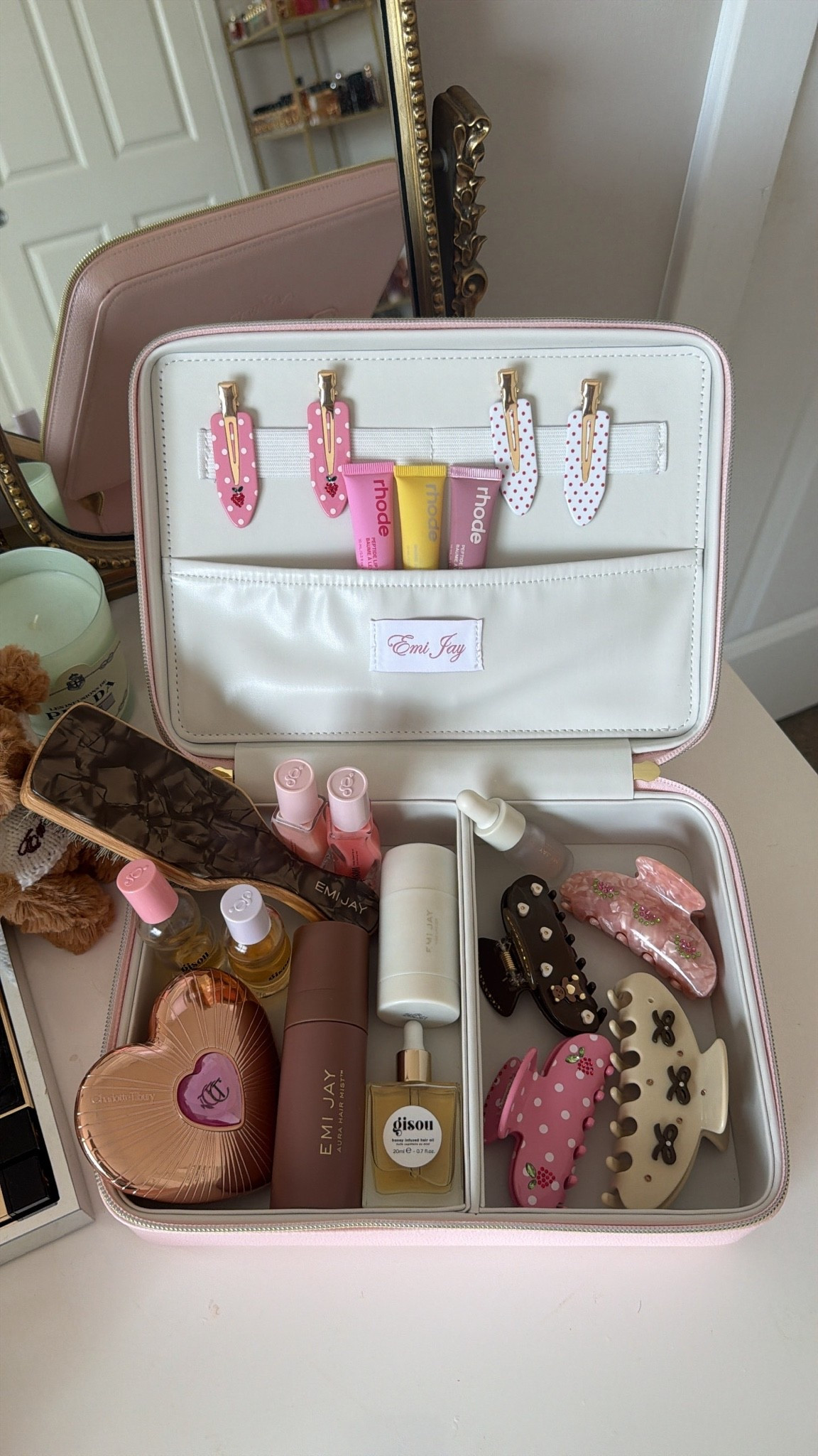 Beauty essentials 🪽 love this vanity case for my hair and makeup

#LTKgrwm #LTKselfcare