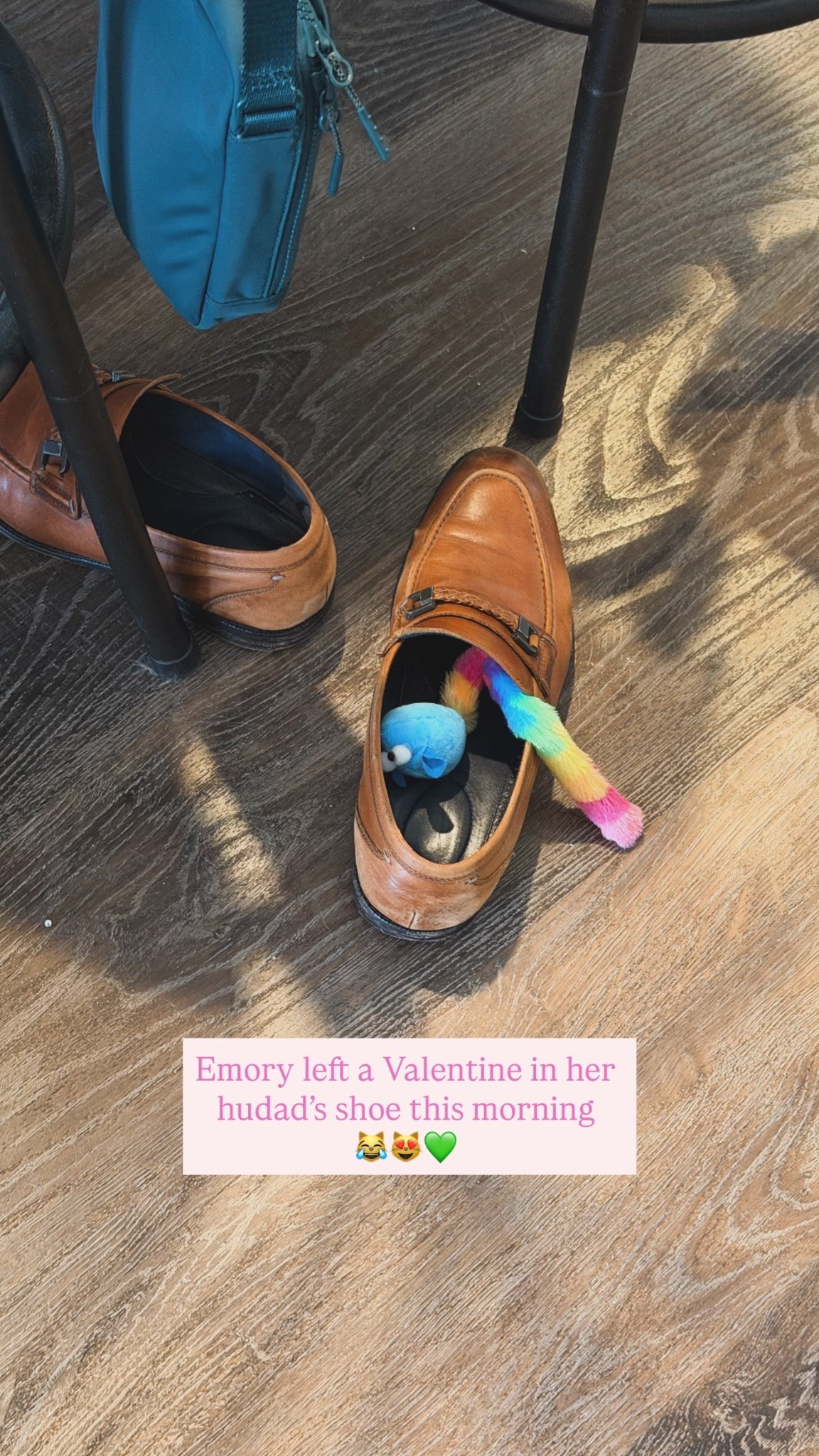 Emory left her hudad a valentine in his shoe today 😹😻💚 so cute!

#LTKgrwm #LTKValentine #LTKselfcare