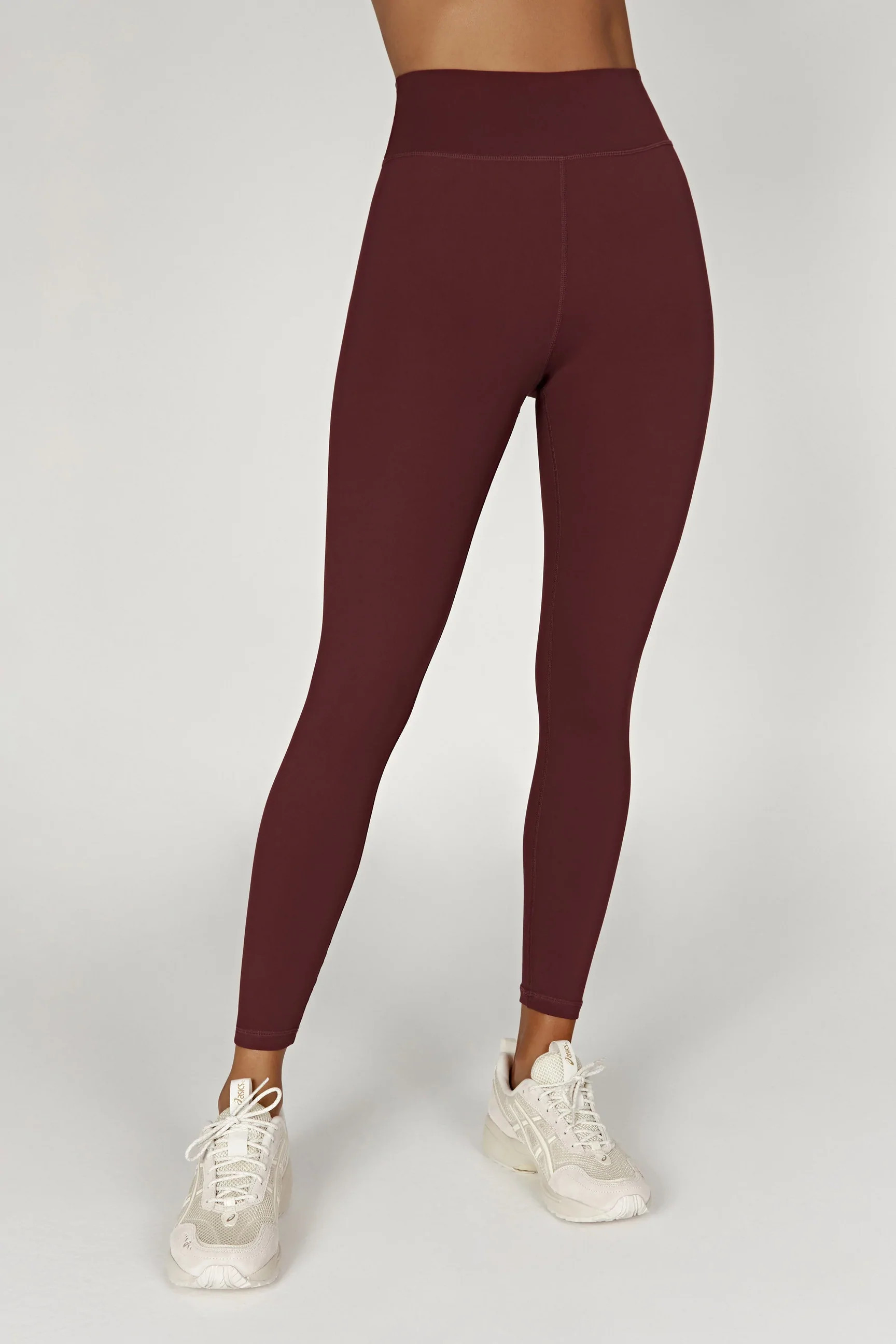 Venus V Back Leggings - Mahogany | MESHKI US