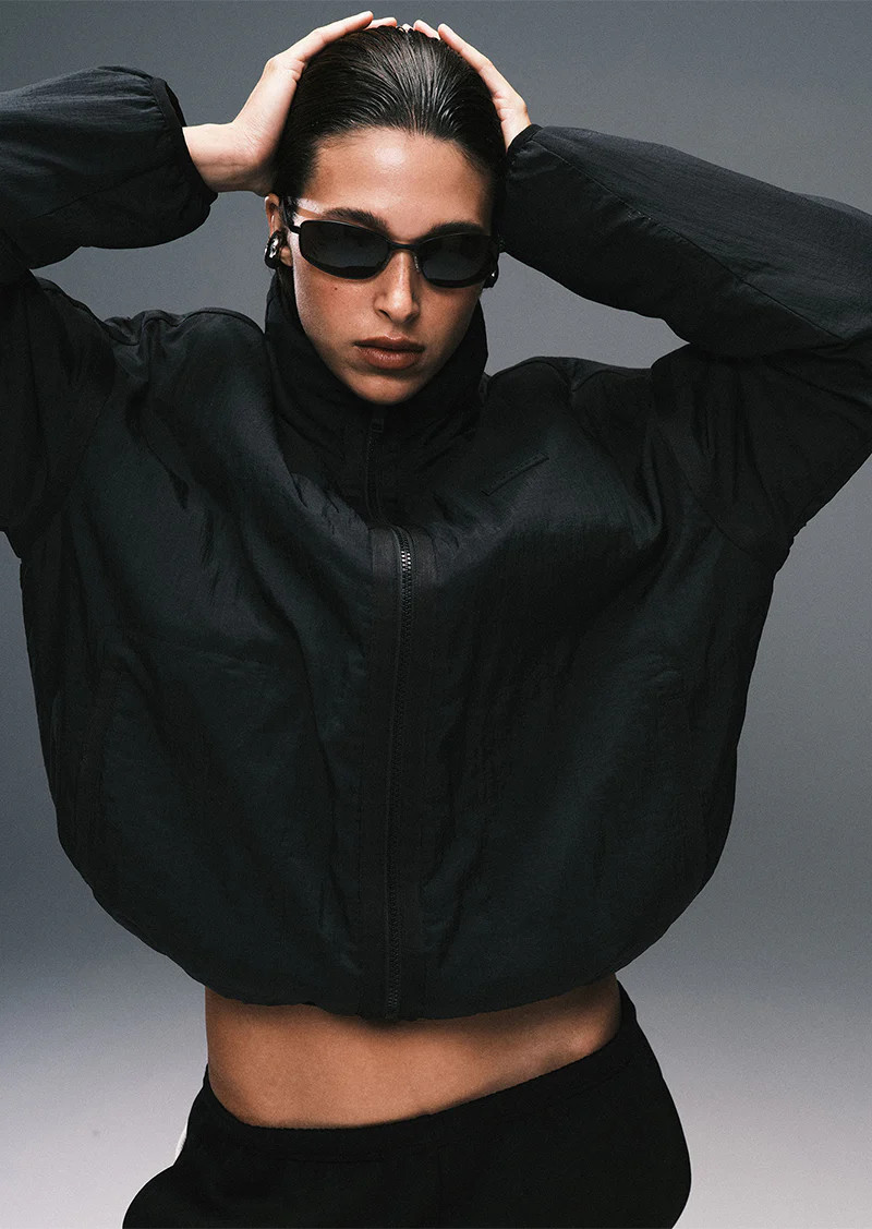 OFF SET JACKET IN BLACK | P.E Nation AU