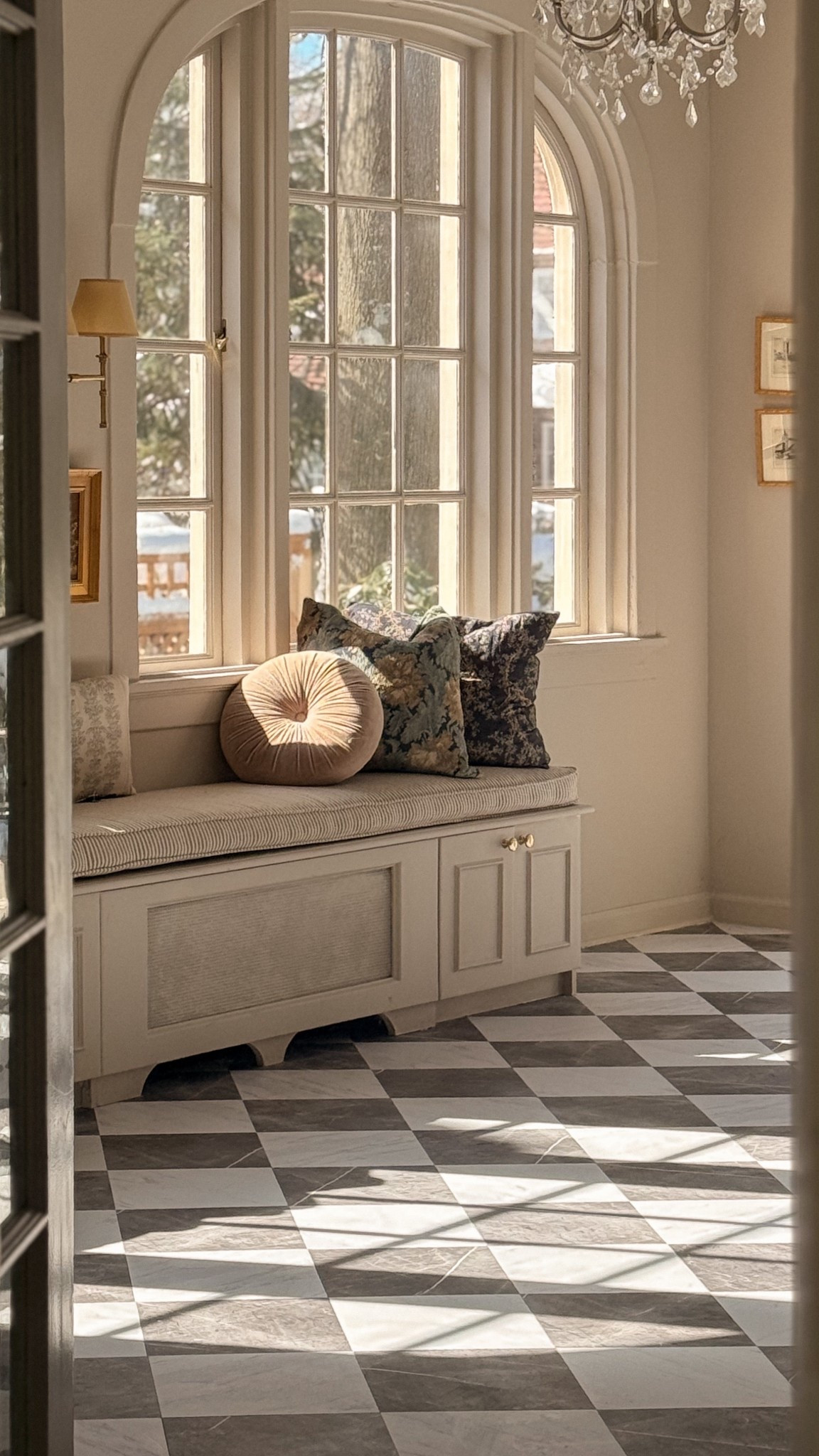 Sunroom decor, entryway decor.

#LTKHome