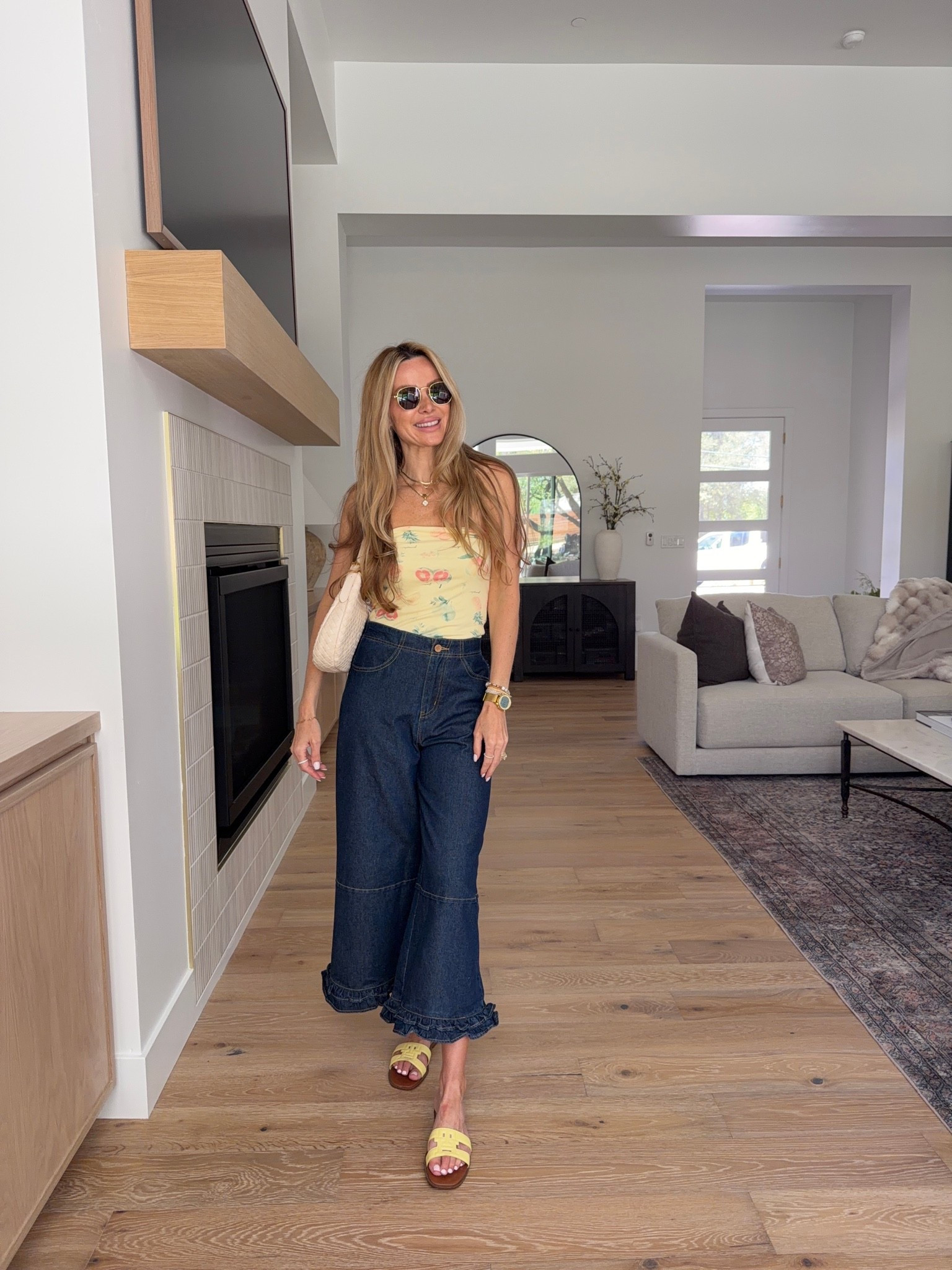 Amazon outfits that make getting dressed feel EASY 🤍✨ comment AMAZON and I’ll send you the details 

Cute summer tops, relaxed denim, effortless shorts, neutral basics, and elevated everyday outfits that look boutique—but are actually affordable Amazon finds. These are the pieces I keep reaching for as a mom on the go because they’re comfy, flattering, and instantly make you look put together 👏🏼

#AmazonFashion #AmazonFinds #EverydayStyle #NeutralChic #AffordableFashion