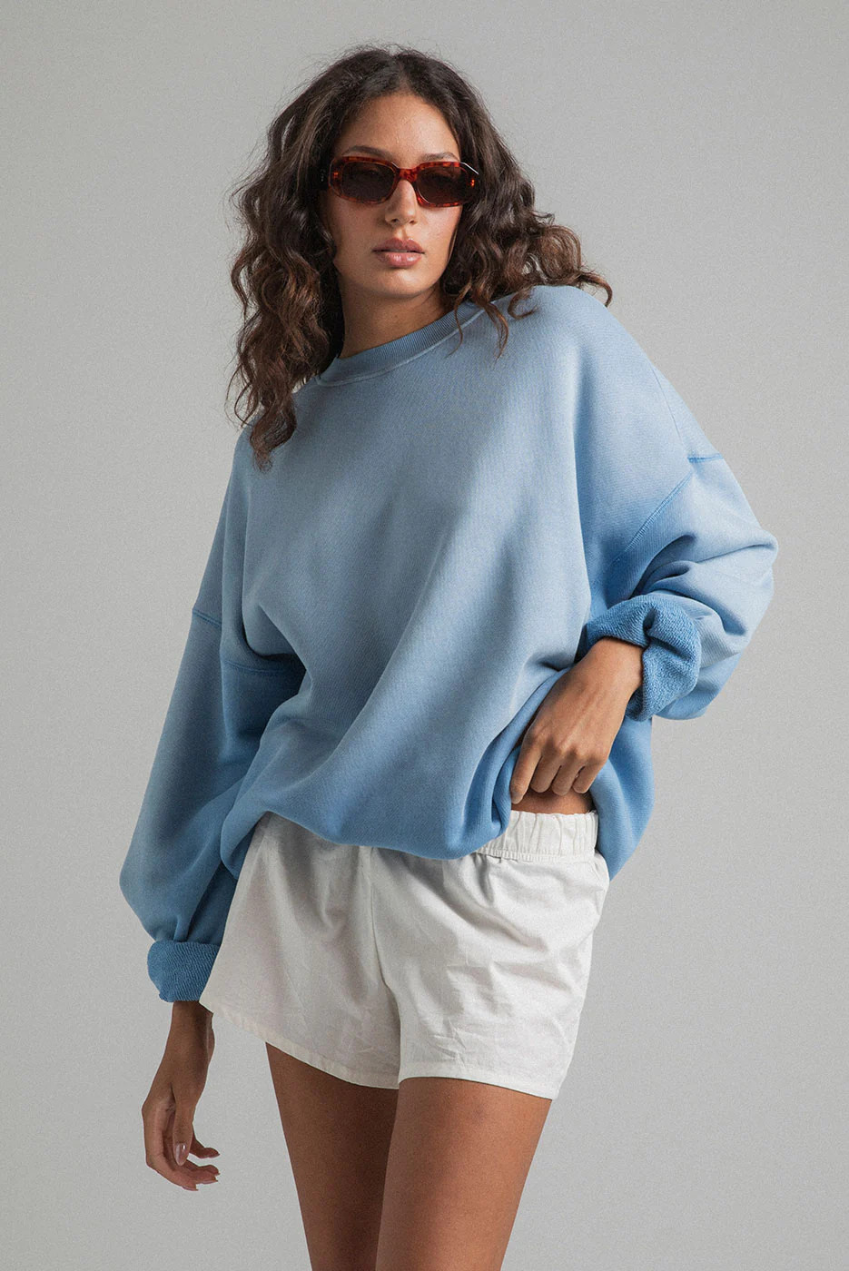 OVERSIZED CORE CREWNECK | Elwood Clothing