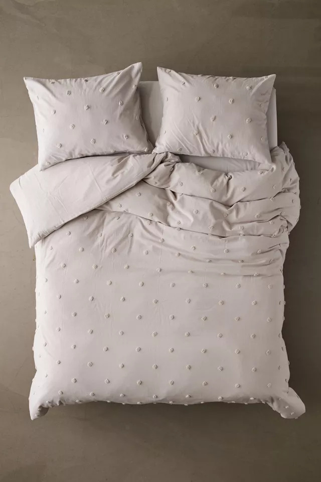 Layla Tufted Dot Duvet Cover | Urban Outfitters (US and RoW)