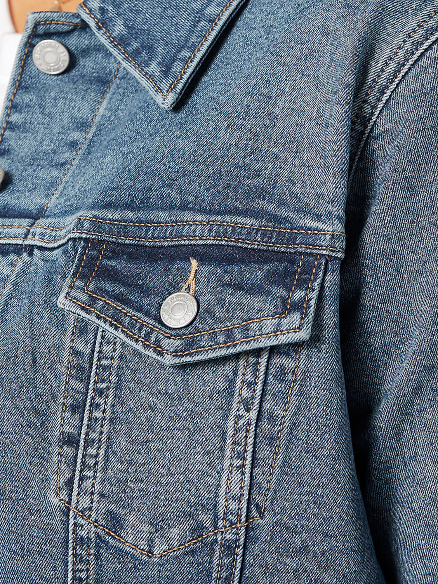 Signature by Levi Strauss & Co. Women's Plus Size Trucker Jacket | Walmart (US)