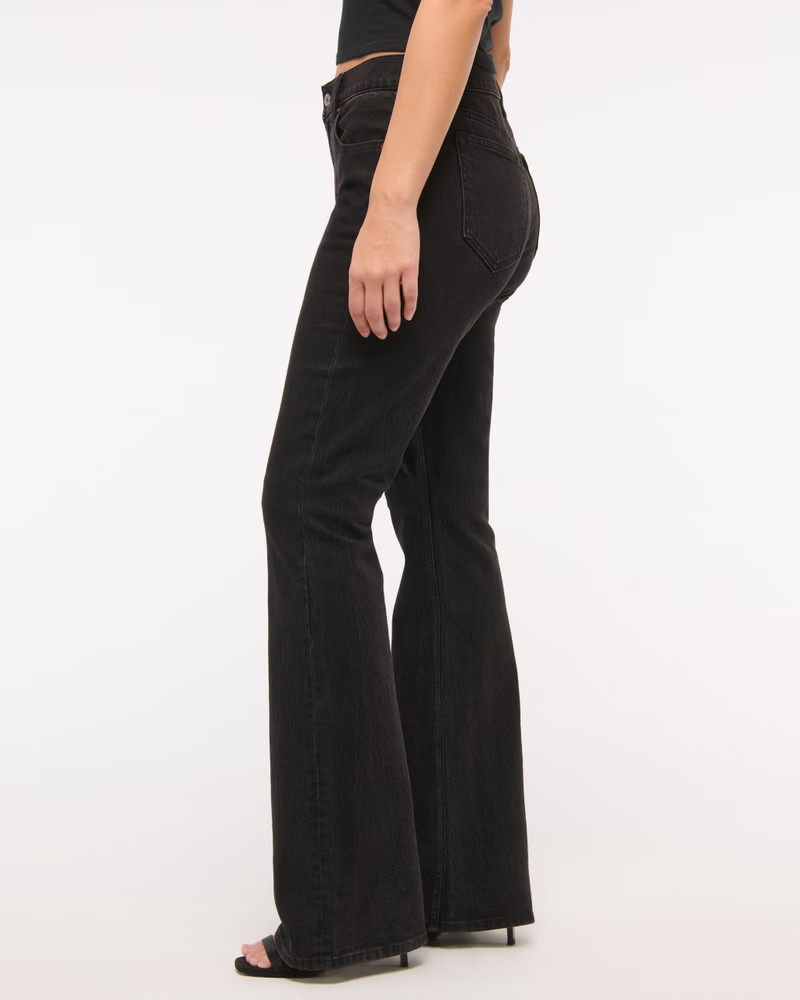 Curve Love Mid Rise Bootcut Jean | Abercrombie & Fitch (US)