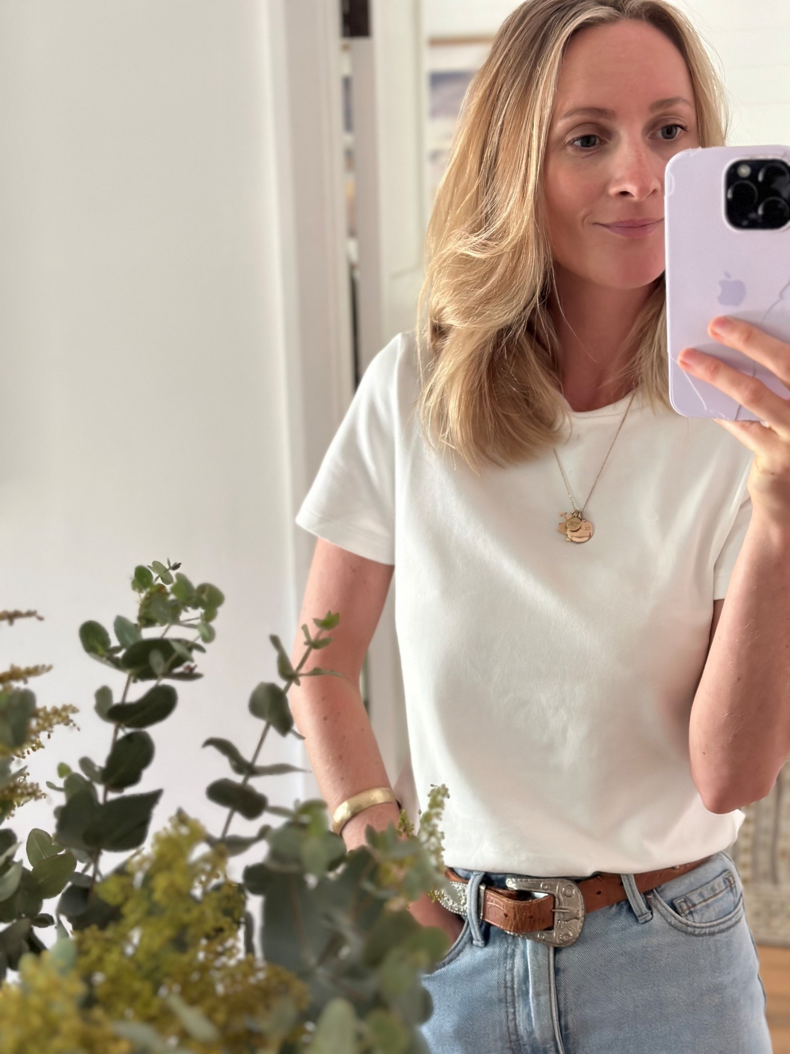 My current go-to classic cotton tee for effortless everyday wear. 

#LTKnewzealand #LTKautumn #LTKaustralia