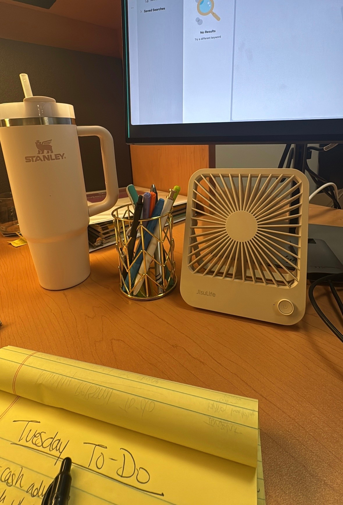 Portable, rechargeable desk fan on sale for Cyber Monday! 🙌🏼 #deskfan #rechargeable #amazon #cybermonday

#LTKWorkwear #LTKdayinmylife #LTKCyberWeek