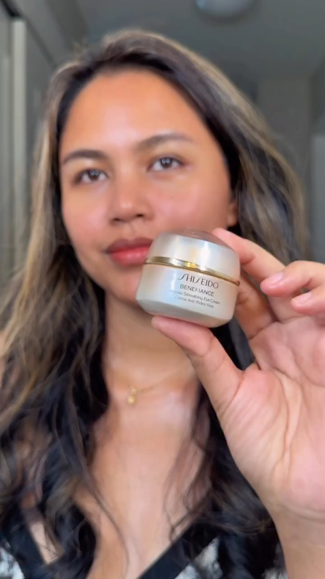 gifted by Shiseido

After 7 days, my under eyes feel more hydrated and smooth, with makeup applying effortlessly over the rich texture. A refined staple in my routine.

@shiseido #giftedbyshiseido #benefiance