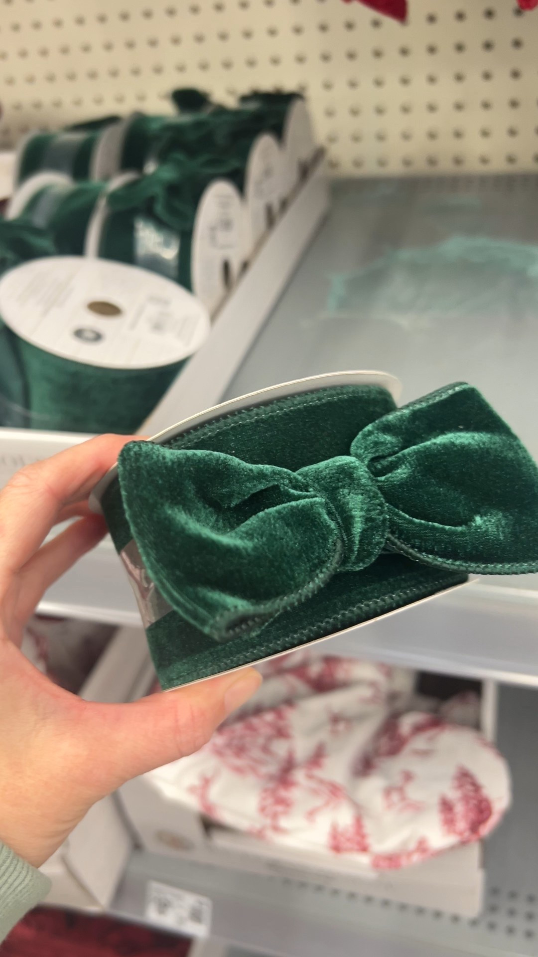 Trading out the basic ribbons for this lush green velvet this year. It makes everything look way more expensive but it's still easy to tie!
holiday ribbons, christmas decor, deck the halls, mantel styling, wreath making, gift wrap goals, craft supplies, christmas dree decorating

#LTKSeasonal #LTKFindsUnder50 #LTKHome