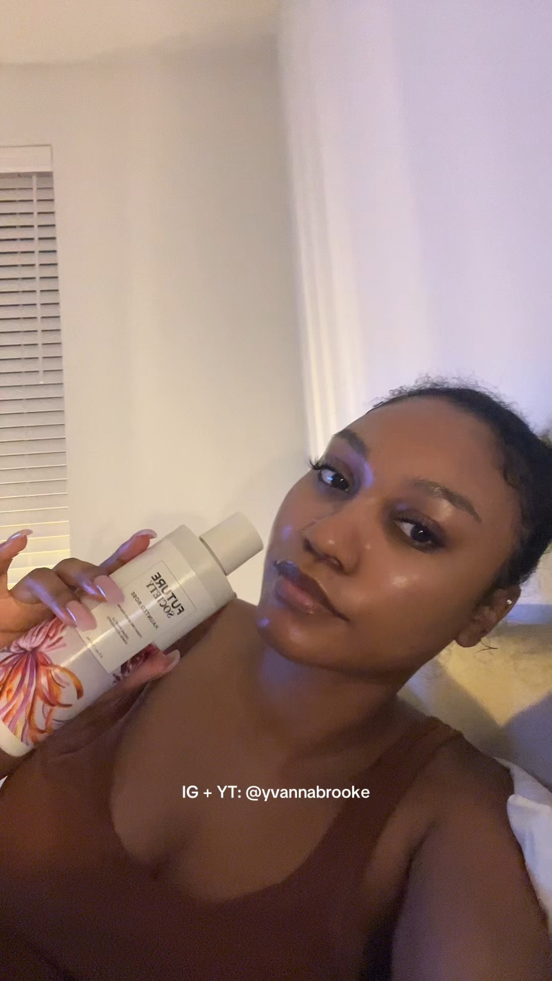 I also use the body cleanser but it’s def the lotion that’s lasting all day! Linked both <3

#LTKWatchNow