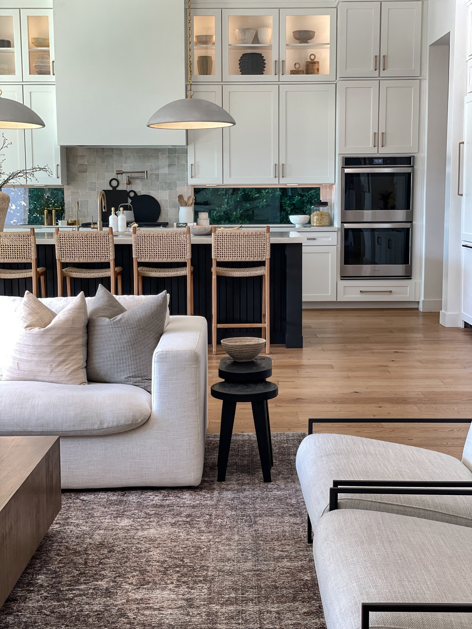 Shop our living room 

White sectional -neutral sectional-living room -design inspo-organic modern-modern organic-large pendants-kitchen lighting-kitchen stools

#LTKhome #LTKSeasonal #LTKstyletip