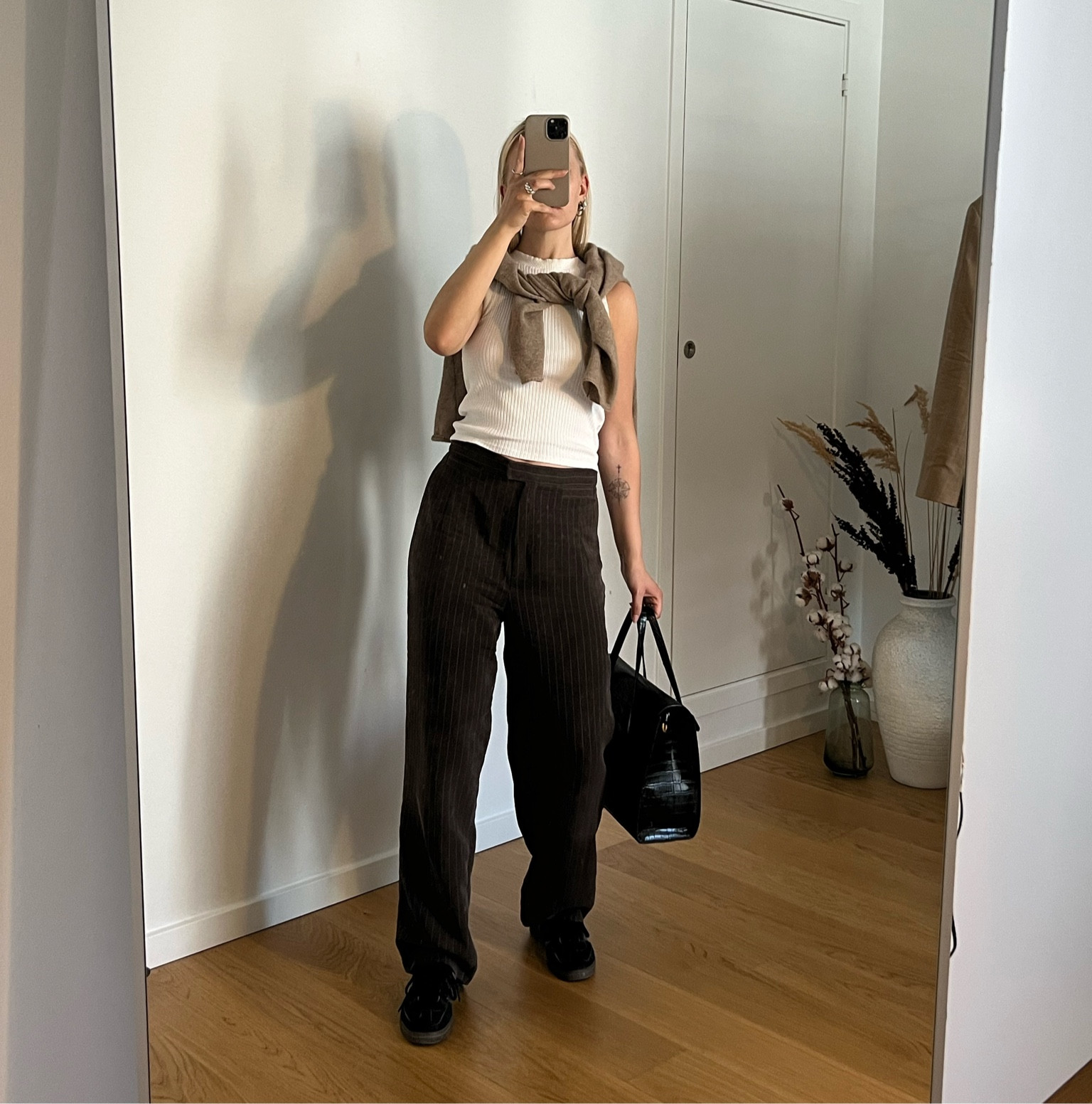 A little layers are essential for spring 

#LTKeurope #LTKworkwear #LTKstyletip