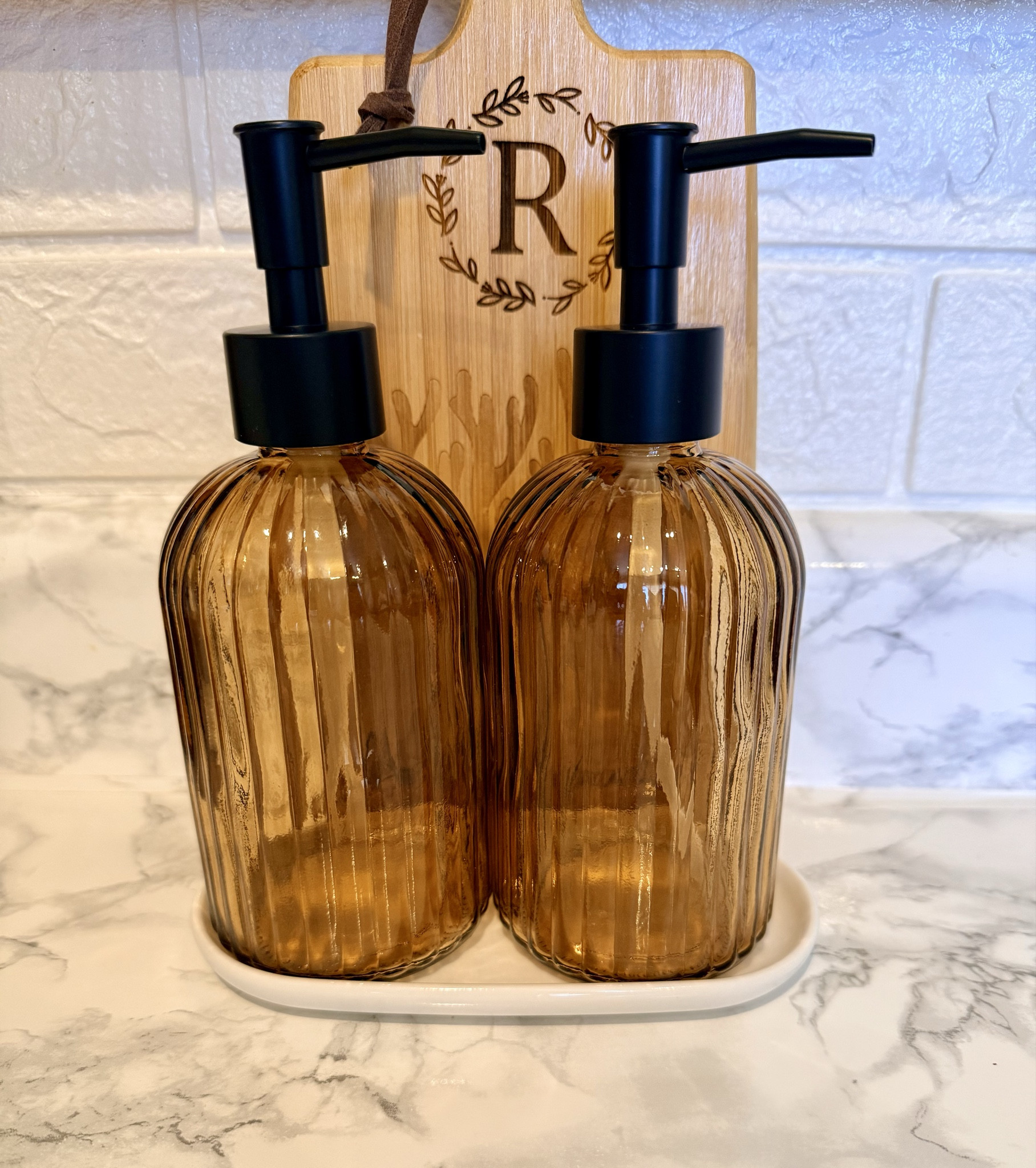 Great find from Amazon. Brown Glass Soap Dispenser Set with Black Pump, 2 count on sale bow for $12. Love the modern look. I use them for dish soap and hand soap. 





13.5oz Refillable Liquid Hand Dispenser, Vertical Stripe Lotion Dish Soap Dispenser for Modern Home Decor, Bathroom, Kitchen Countertop,

#LTKHome #LTKSaleAlert #LTKSeasonal