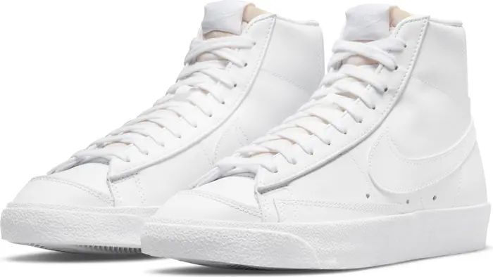 Blazer Mid '77 SE Sneaker (Women) | Nordstrom