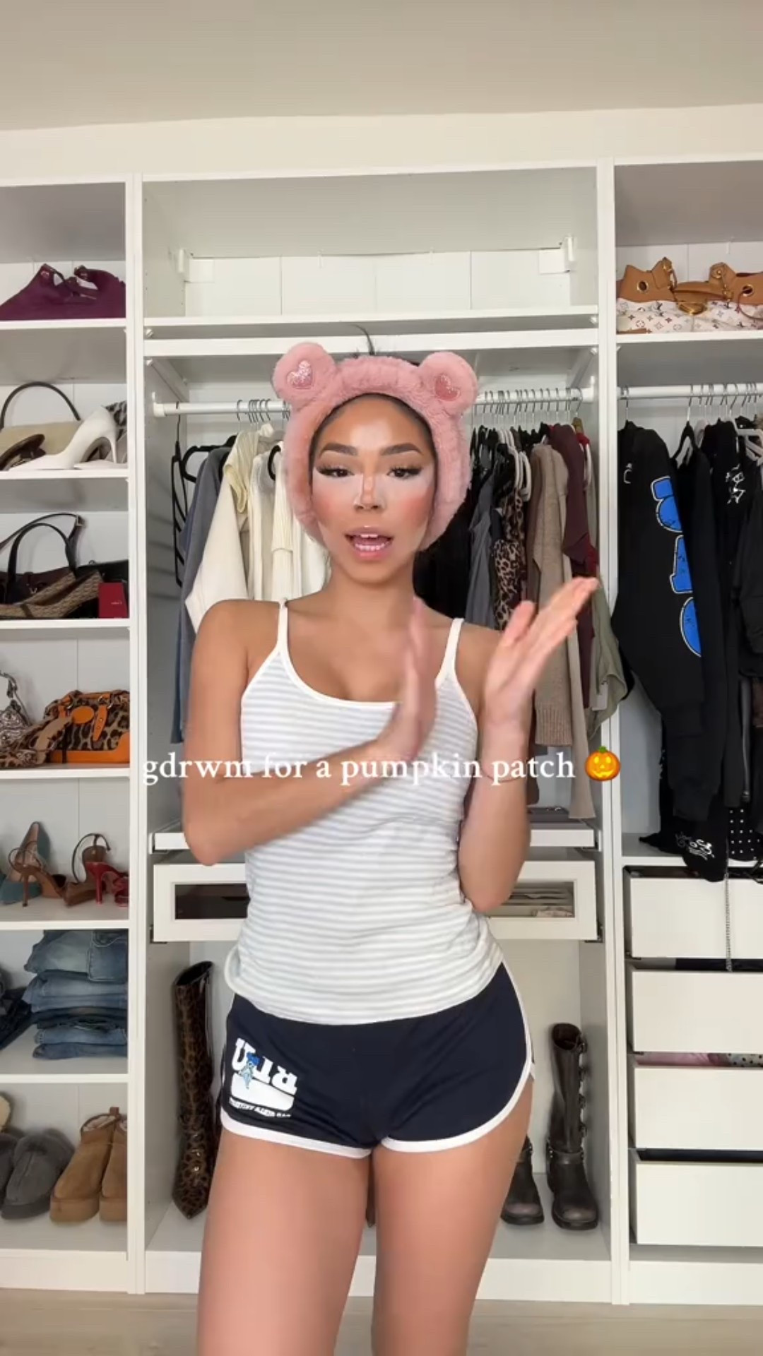 Get dressed with me for the pumpkin patch!

#LTKStyleTip #LTKSeasonal #LTKHalloween