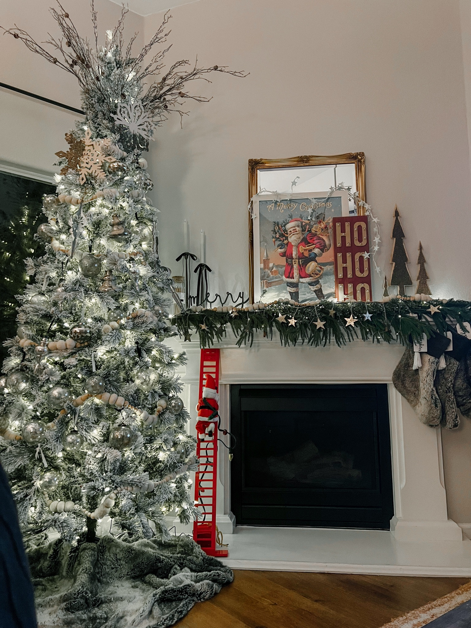 Our Christmas mantle ❤️

#LTKSeasonal #LTKHome #LTKHoliday