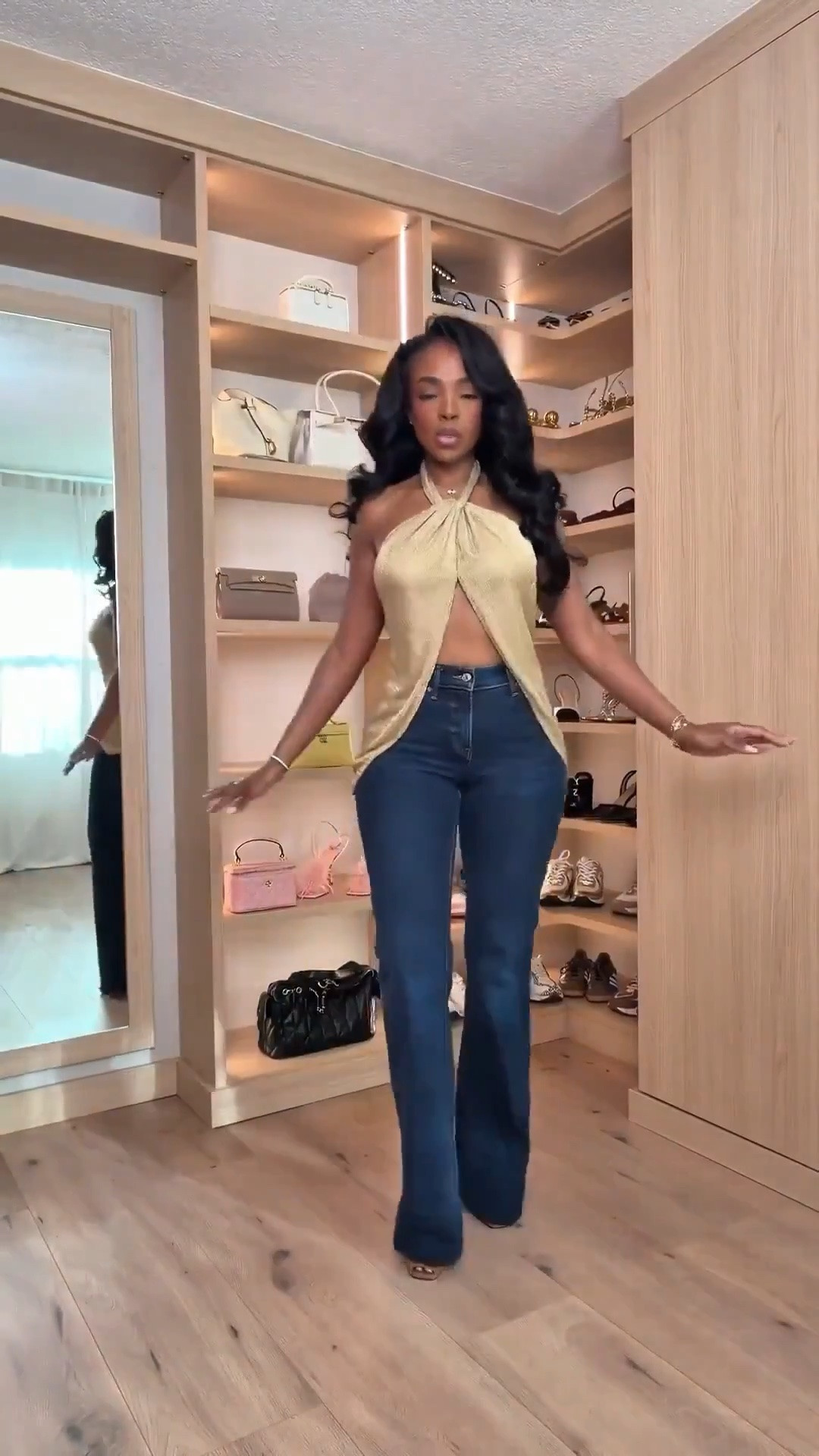 Scroll to shop! ✨ Everything from this look is linked below. 👇🏽    

Wearing: Size Small | 5’4” | 140 lbs  

📲   Download the FREE LTK app & follow me (@kirasfashionfinds) to shop all my daily finds.  #LTKootd #LTKPetite #LTKU