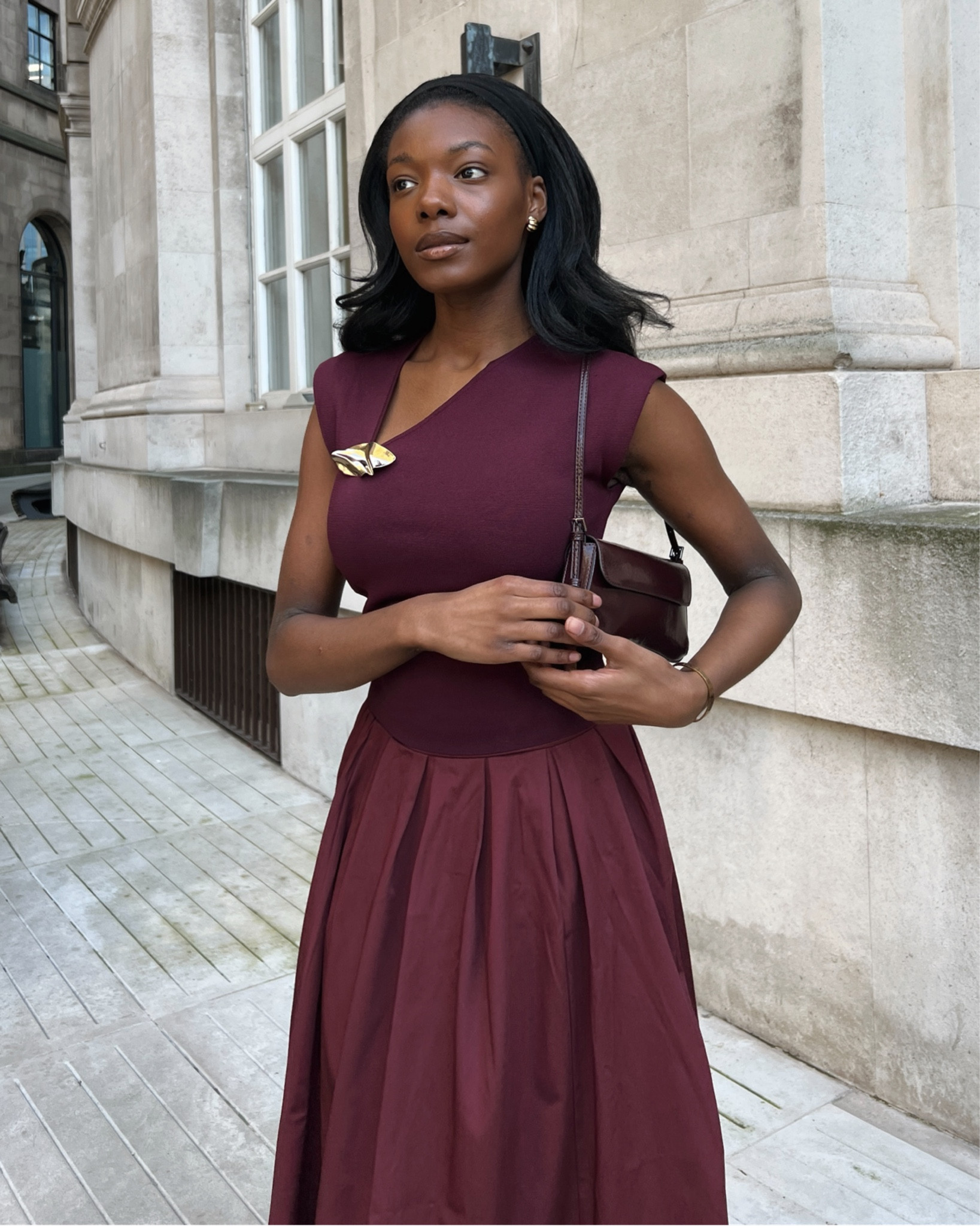 Gold or burgundy clutch?🤷‍♀️
Top is from Zara but I can’t tag them 😢

#LTKwedding #LTKuk #LTKmodest