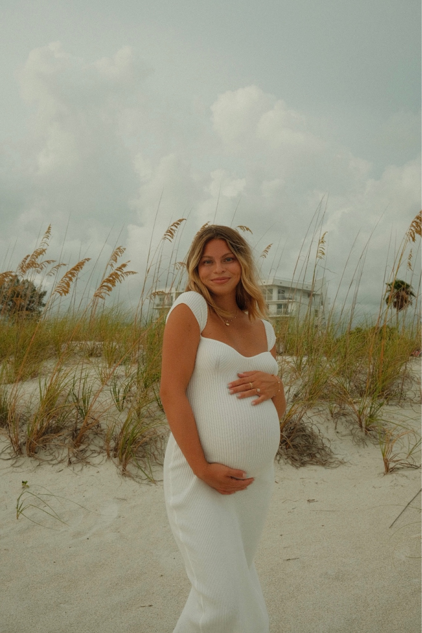 maxi dress 🤍 wearing size 4

#LTKBacktoSchool #LTKFind #LTKSeasonal