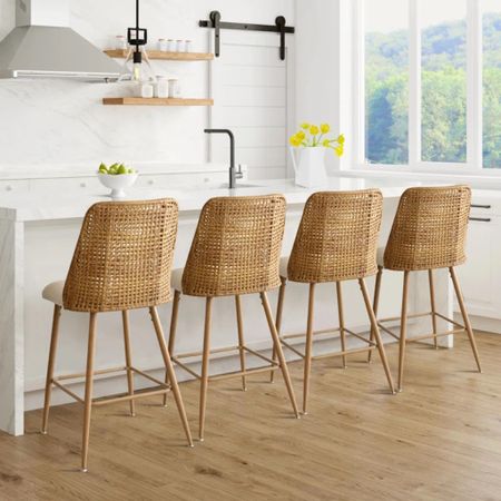 You won’t believe the low price on this set of 4 counter stools!!

#LTKHome