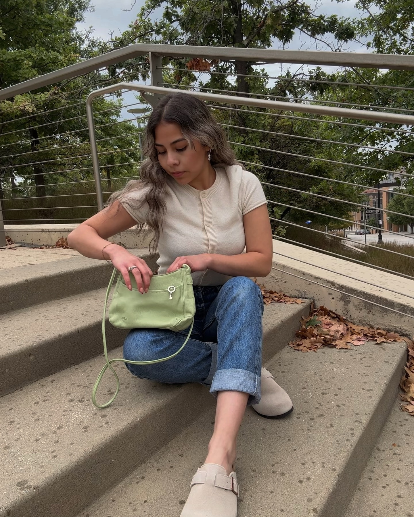 Rainy chilly day🤎

#ootd #fall #rainyday #smallcreator #fashion #amazonfinds