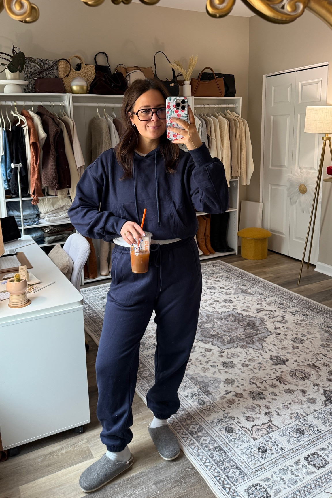 Friday comfys 🫶🏼 wearing a medium in the set 