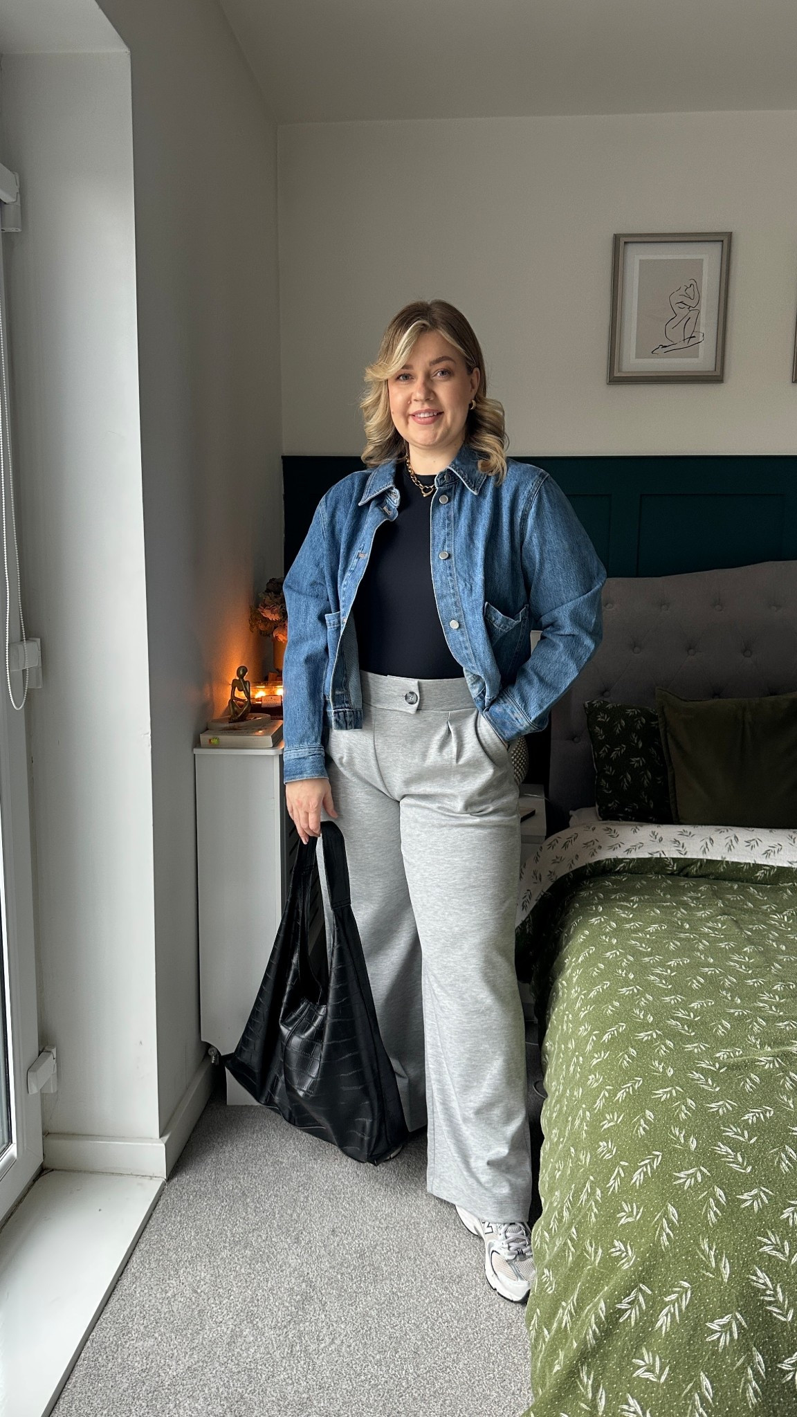 Spring outfit 
Casual joggers size 16
Bodysuit XL
Jacket L

#LTKuk #LTKcurves #LTKspring