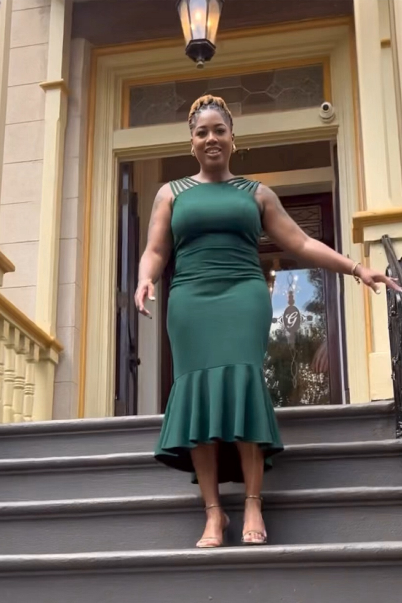 Women’s Pleated Hem Midi Bodycon Dress Sexy Backless Bandage Dress
Height 5’3
Weight 160
Bust 38 D 
Wearing Size Large 


#LTKStyleTip #LTKWedding #LTKFindsUnder100