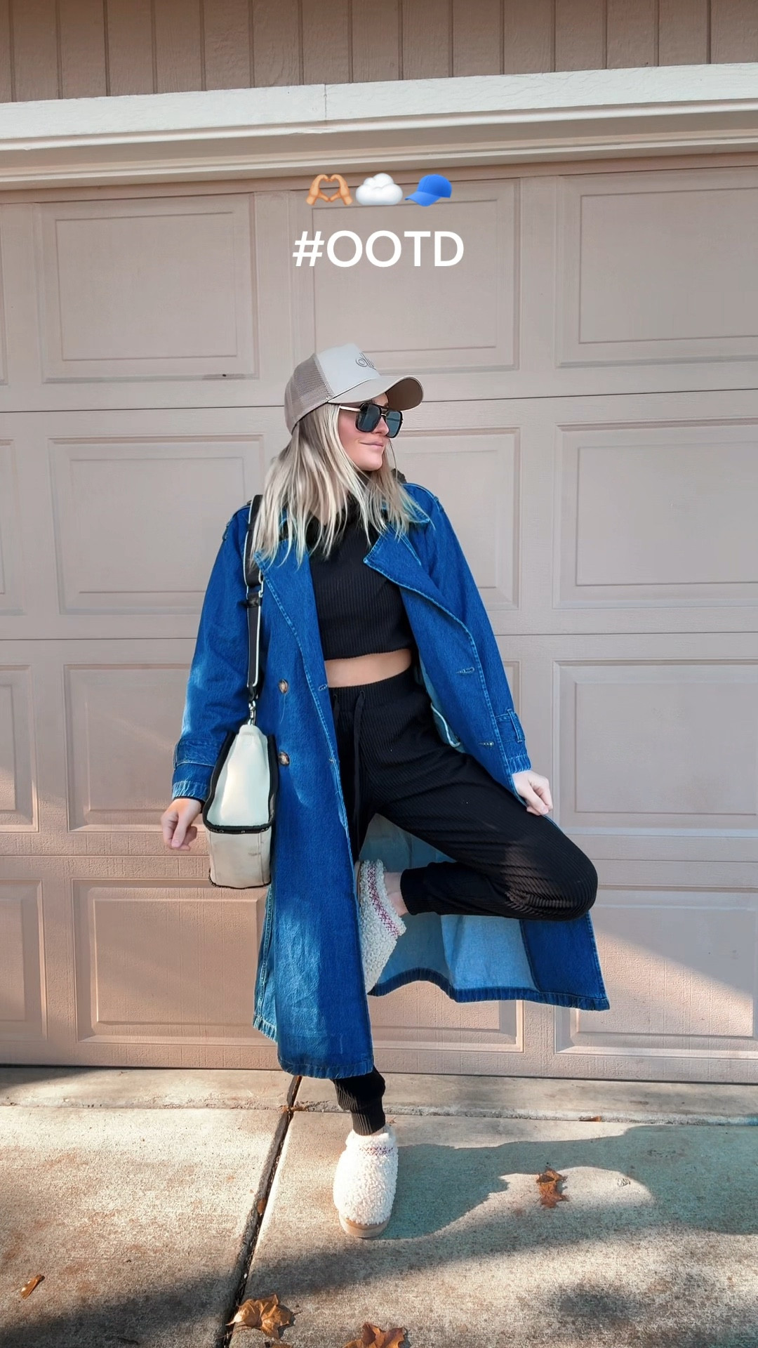 #OOTD this Jean trench is iconic 🤌🏻👏🏻🫶🏼

#LTKGiftGuide #LTKHoliday #LTKItBag