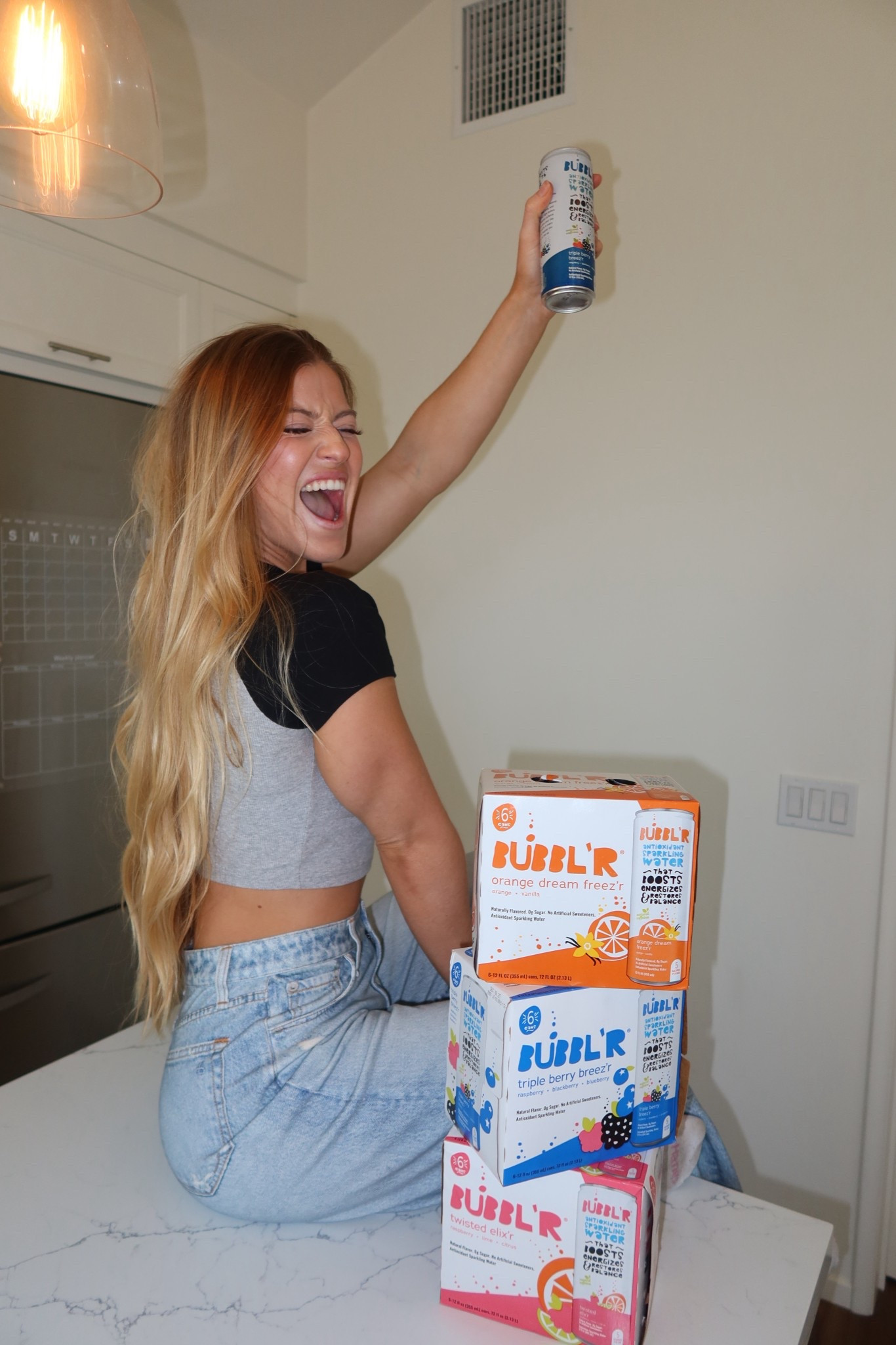#AD Shop my favorite BUBBL’R flavors at Target🫧♥️🥤orange dream freez'r is a limited time offer and will be available this summer only! @Target x @drinkbubblr #Target #TargetPartner #BUBBLR #bubbleswithbenefits #BUBBLRlovr

#LTKFindsUnder50 #LTKActive #LTKHome