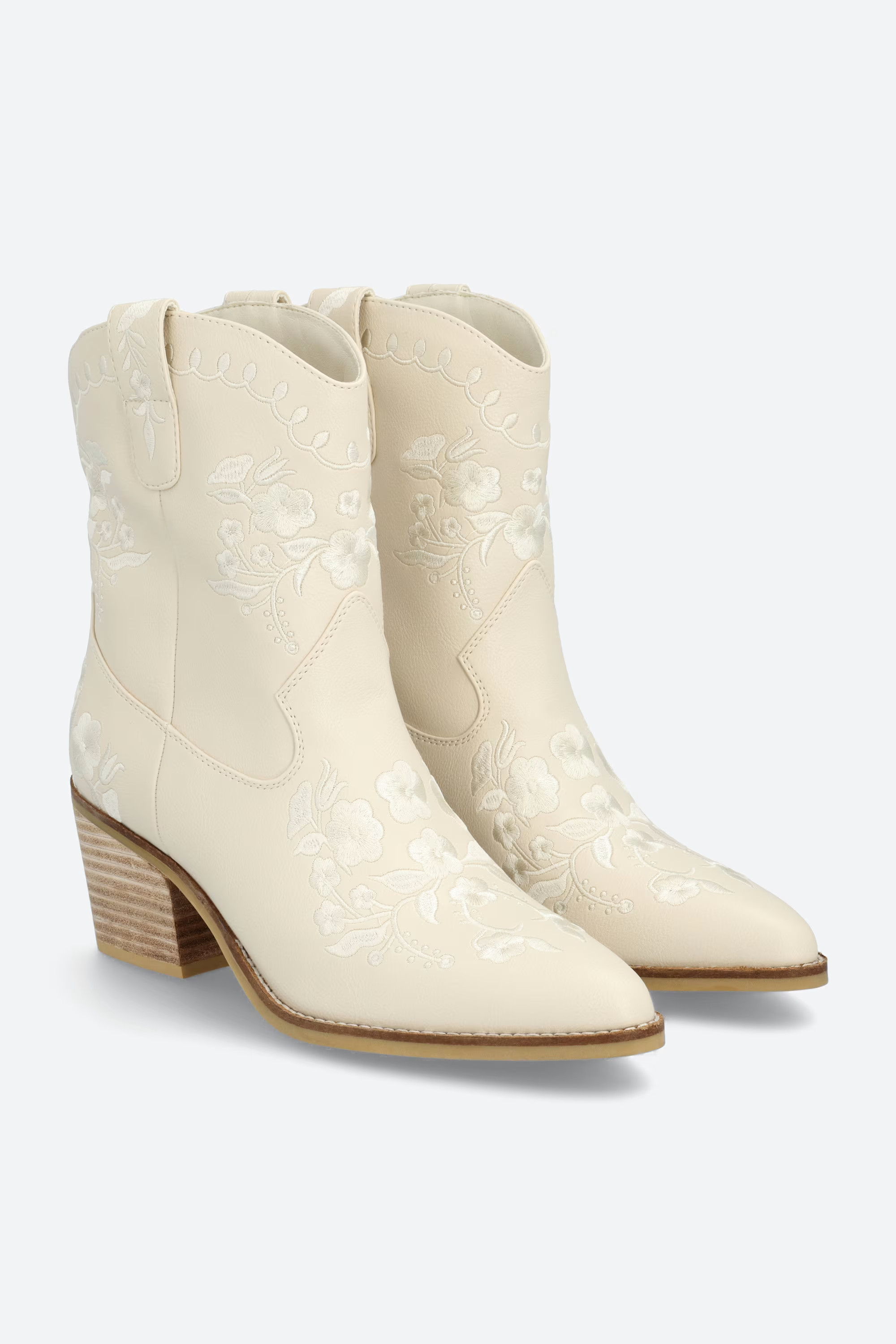 Cloverr Bootie | Stitch Fix