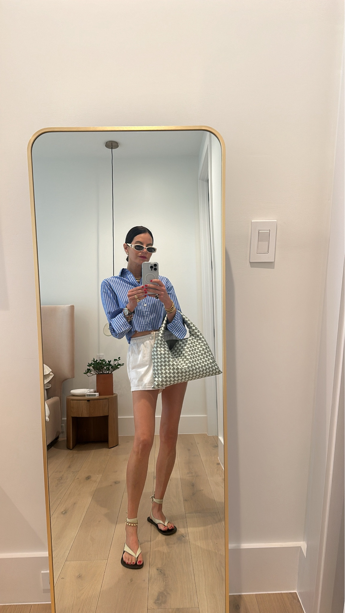 Easy vacation outfit inspo! 

Summer fashion - Outfit inspo - Fashion looks - Outfit ideas - Stripped shirt - White shorts - Summer bag - Beach outfit 

#LTKItBag #LTKShoeCrush #LTKStyleTip
