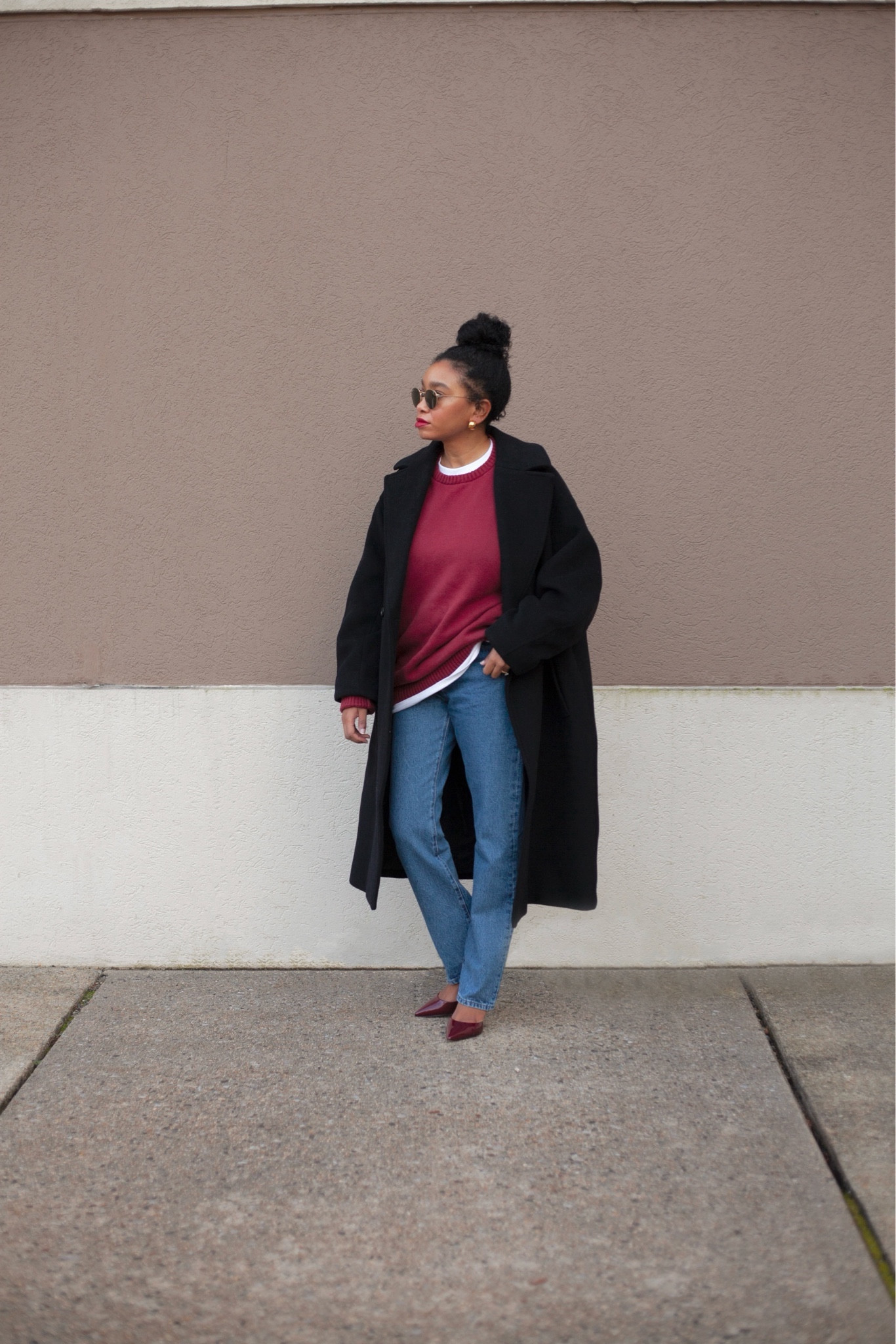 -Sweater is from Ebay, 
-Jeans are 1 size up
-shoes are true to sizee

#LTKstyletip #LTKSeasonal #LTKfindsunder50