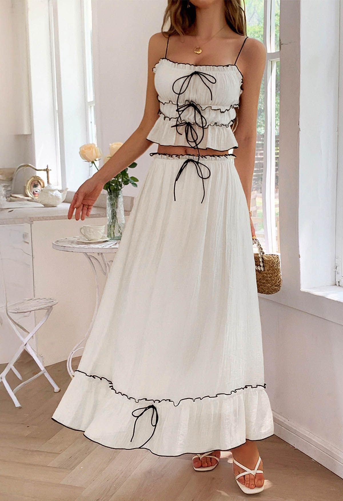 Contrast Bowknot Ruffle Cami Top and Skirt Set in Cream | Chicwish