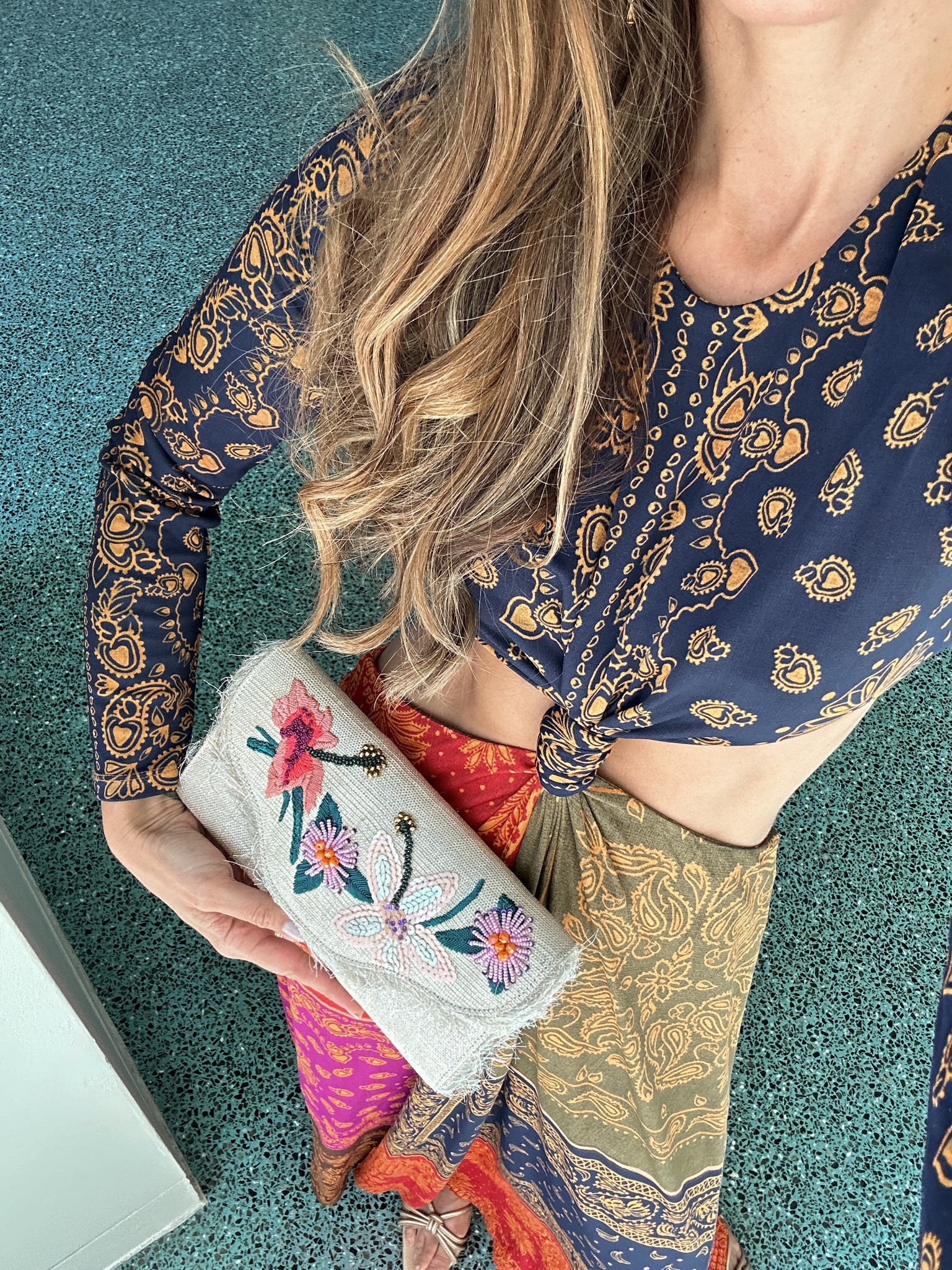 “Discover the elegance of our beautiful dress inspired by vibrant Hindu fabrics. Casual and vibrant, this dress blends comfort and style to stand out on any occasion. A unique piece celebrating the beauty of lively colors and cultural inspiration. Dress with joy and distinction!”

#LTKMostLoved