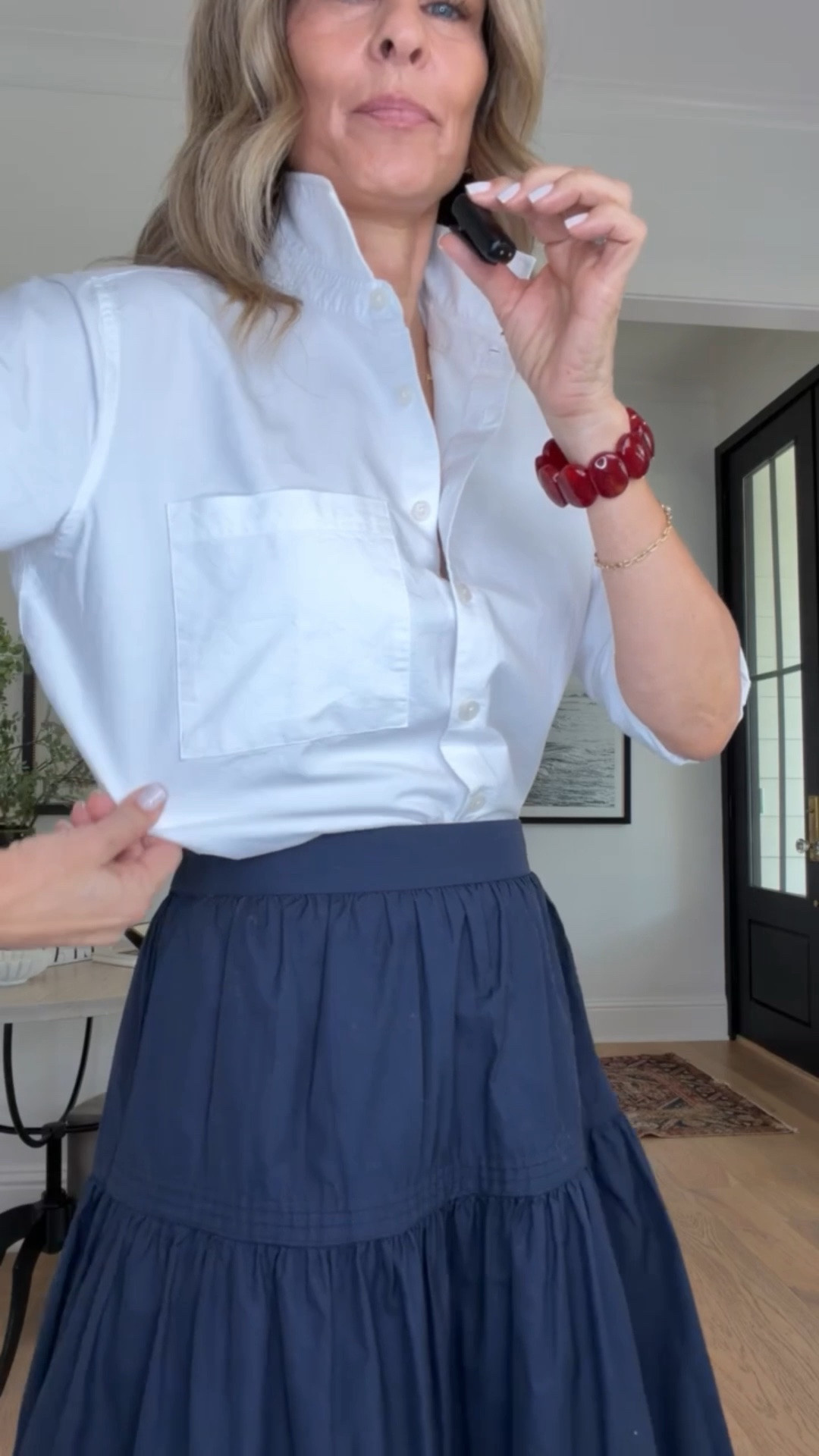 I’m 5’6’’ styling this cotton navy skirt for you several ways! Such a great versatile piece to 
bring with you into the fall.
-Navy cotton skirt size XS
-White Oxford button down size XS
-Square neck linen top size S
-Navy sweater vest size XS
-White cable knit cotton sweater size S
-Gray cashmere cable knit sweater size S
-White short sleeved tee size XS
-Brown cashmere off the shoulder top size S
@Quince  #QuincePartner

#LTKootd #LTKOver40 #LTKSeasonal