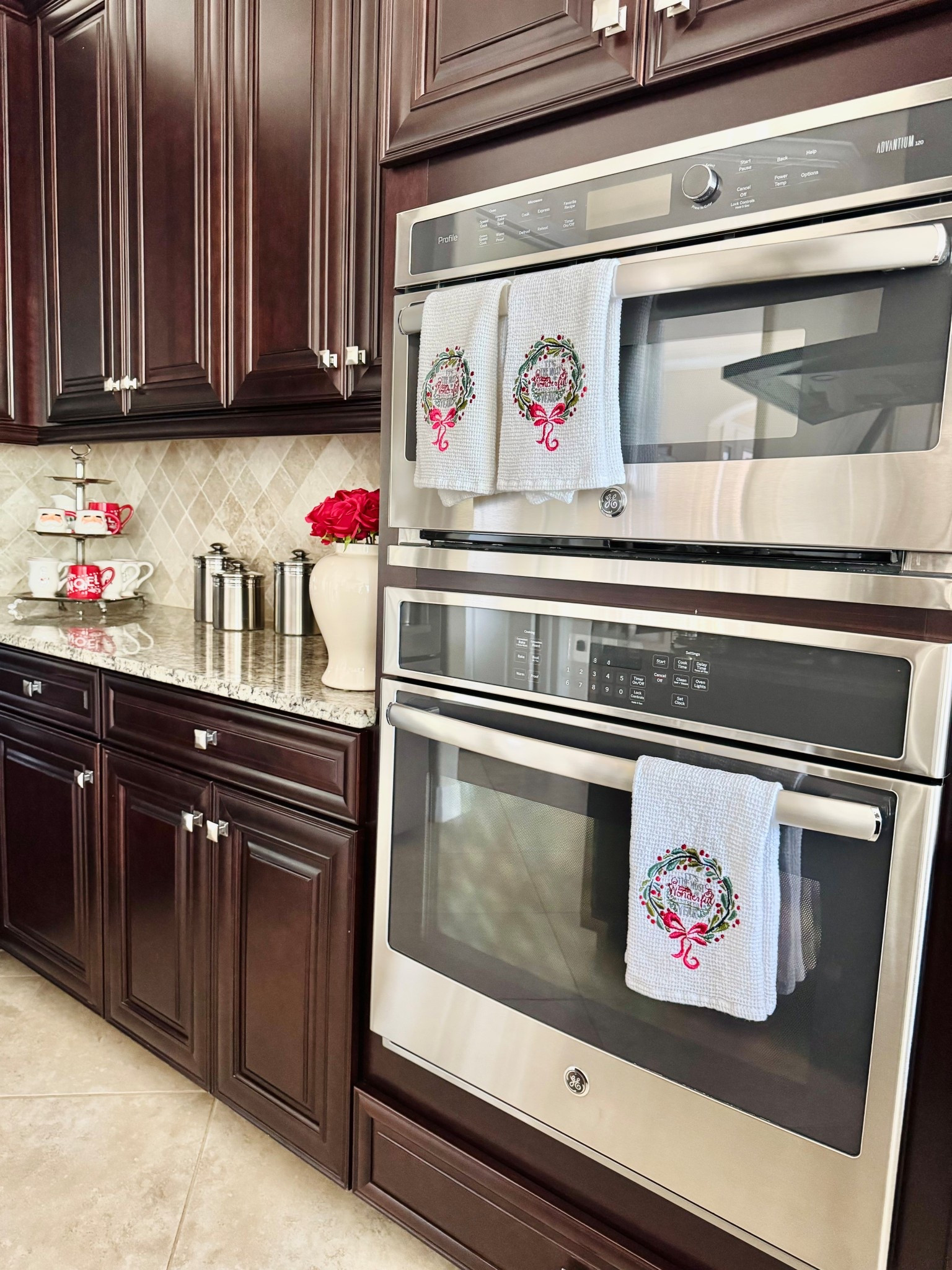 Our double oven-microwave is currently 33% off @HomeDepot! We’ve had it for over 8 years & we use them everyday!! 

Kitchen Appliances | Kitchen Essentials | Kitchen Refresh | Stainless Steel Double Oven | Transitional Kitchen 

#LTKHome