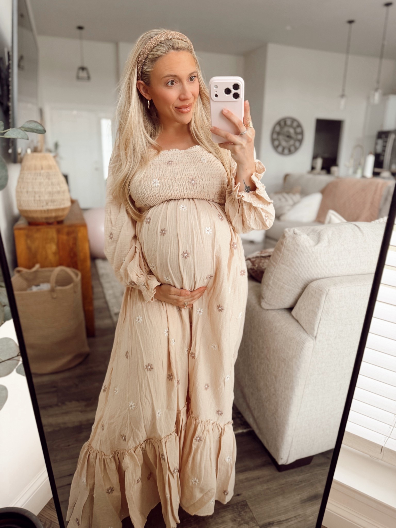 Pink blush maternity dress - “look for less” compared to the other one I wear all the time 😉 this one has a tiny bit more coverage for the girls 🍈🍈 so cute - size small! 

Bump friendly dress and perfect for a spring bump friendly / maternity dress! Easter dress option too! 



#LTKootd #LTKBump #LTKPetite