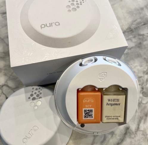 Save 20% by shopping on LTK 
Pura  automated home fragrance 

Set your home  fragrance to scent your house when your home our when you want it verses wasting it on a empty house. 
Holds two fragrances and you can switch between them.

Spring Scents are out 

Great gift idea🎁🎁🎁


#LTKHome #LTKSpringSale